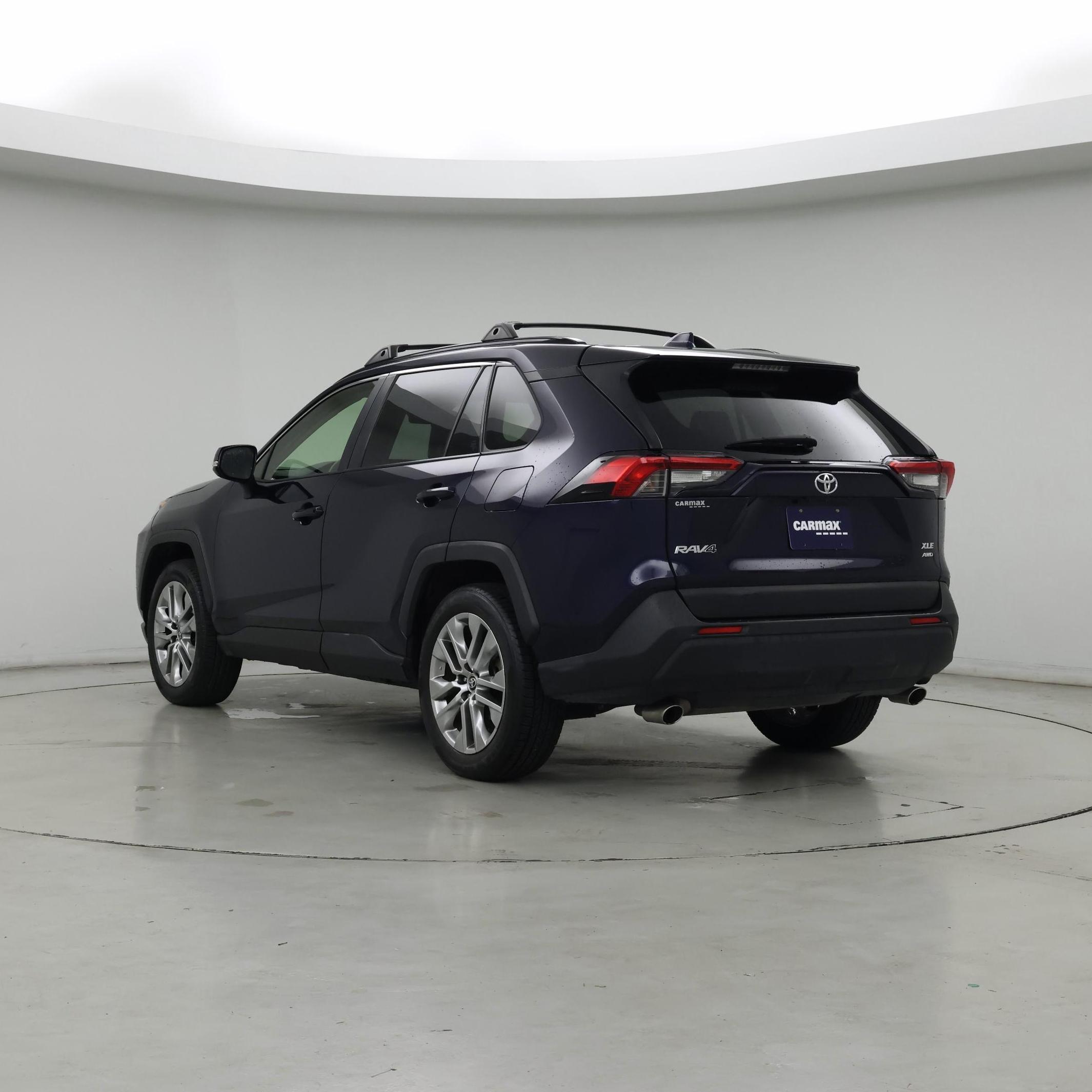 Thumbnail: 2020 Toyota RAV4 - 2