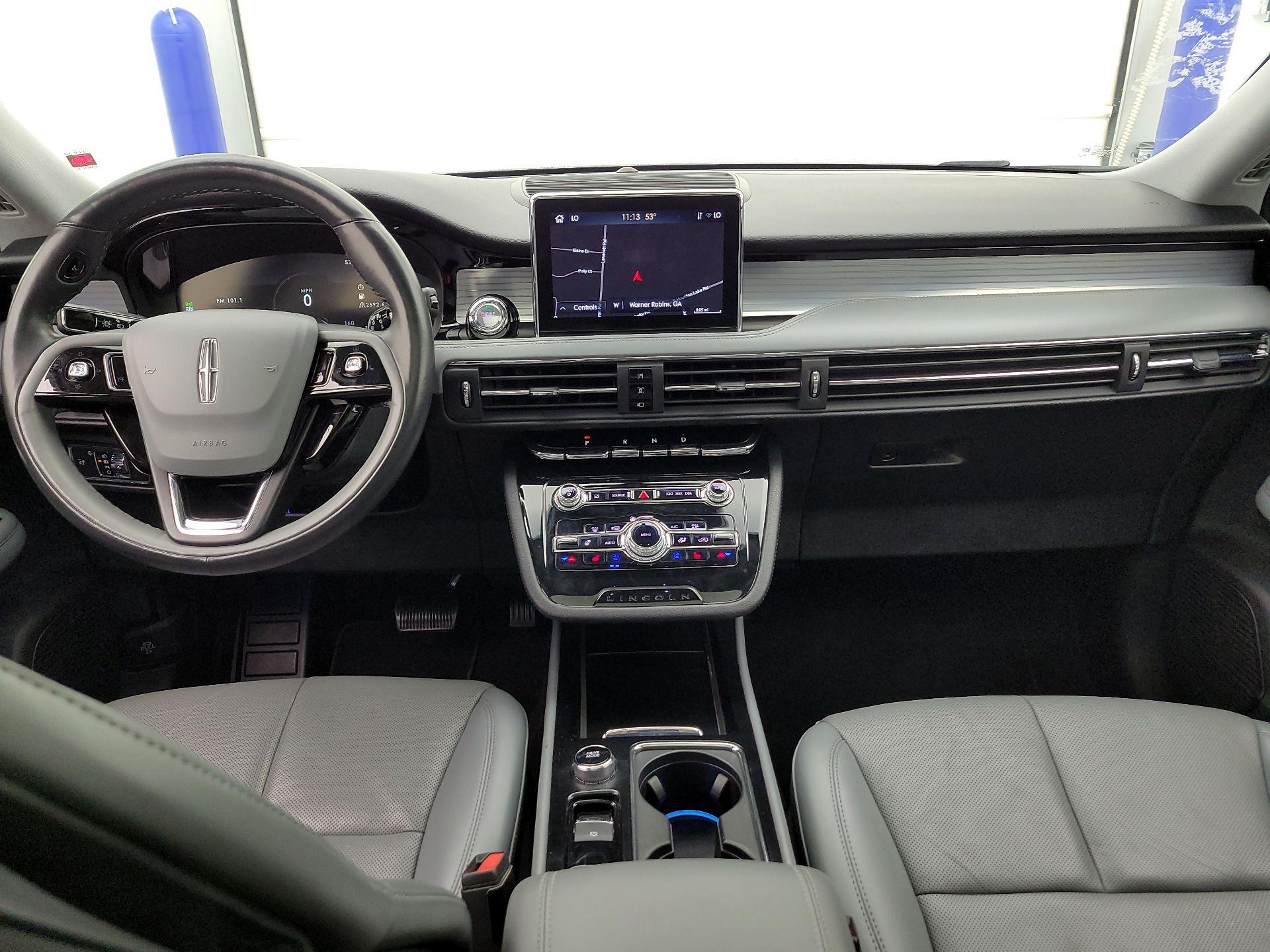 Thumbnail: 2022 Lincoln Corsair - 9