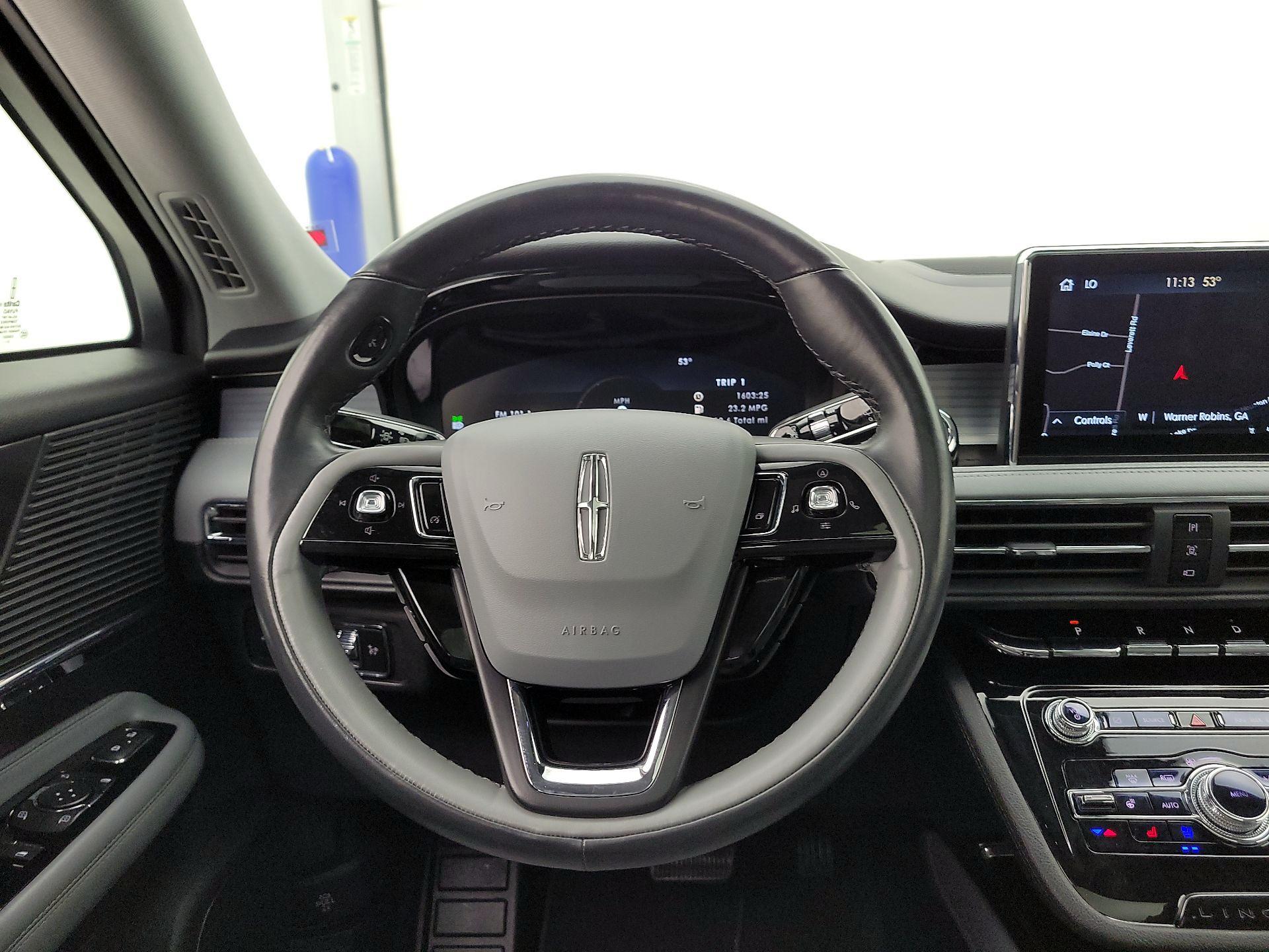 Thumbnail: 2022 Lincoln Corsair - 10