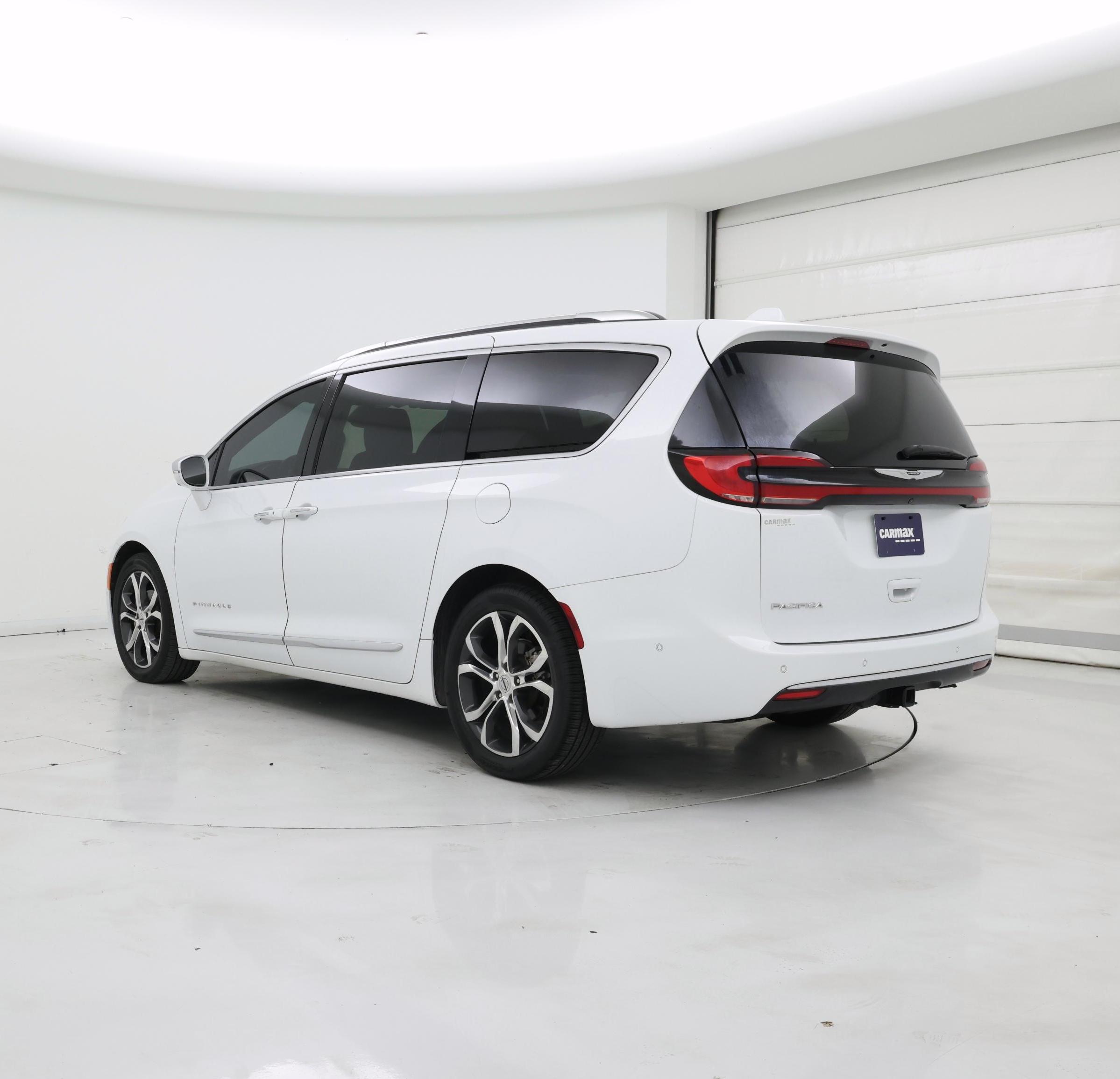 Thumbnail: 2022 Chrysler Pacifica - 2