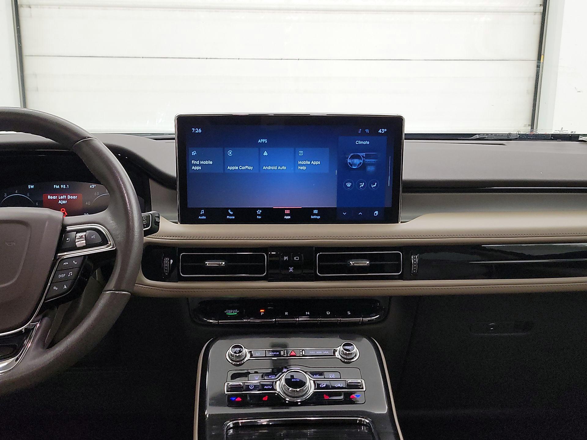 Thumbnail: 2022 Lincoln Nautilus - 9