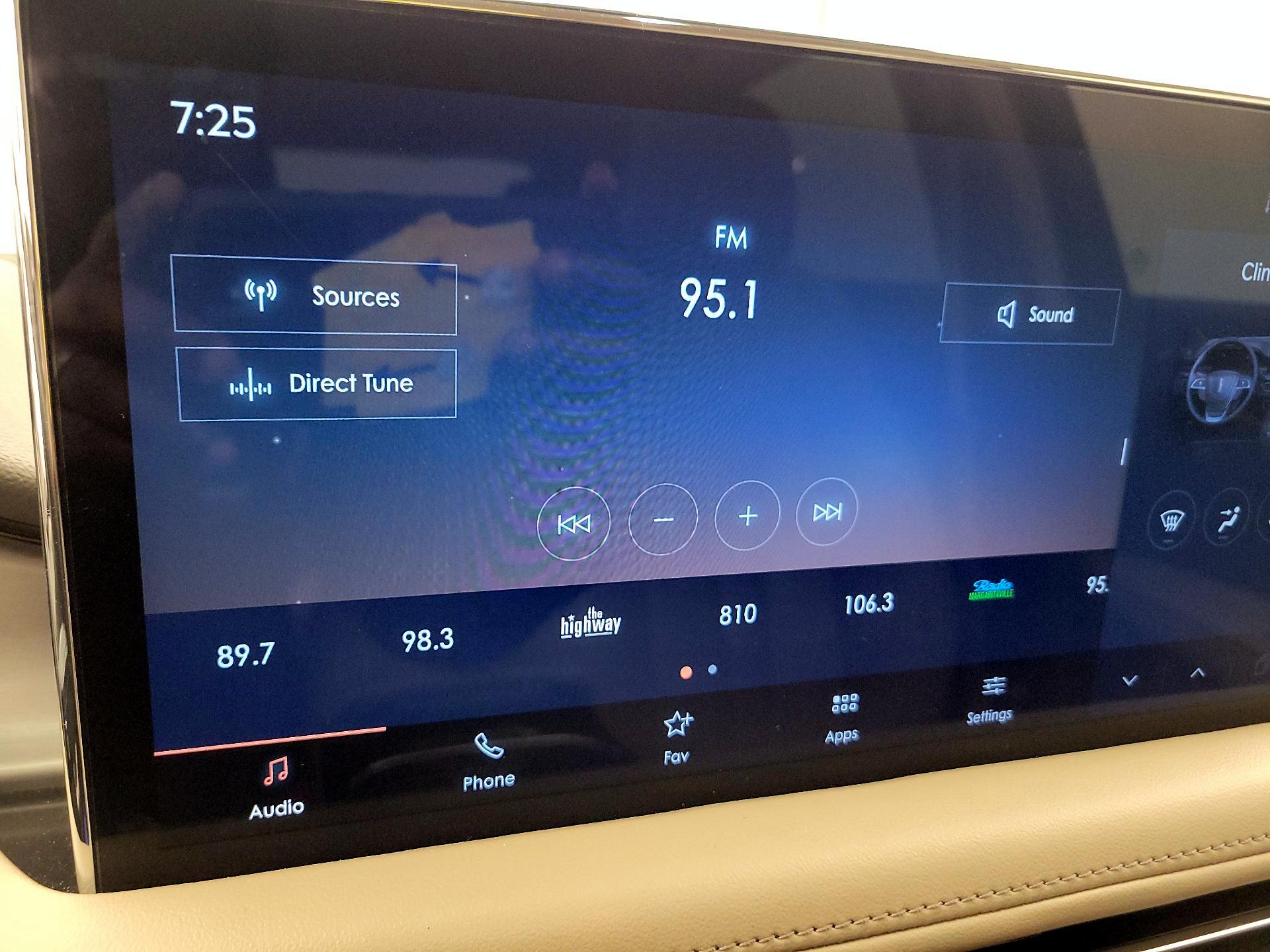 Thumbnail: 2022 Lincoln Nautilus - 15