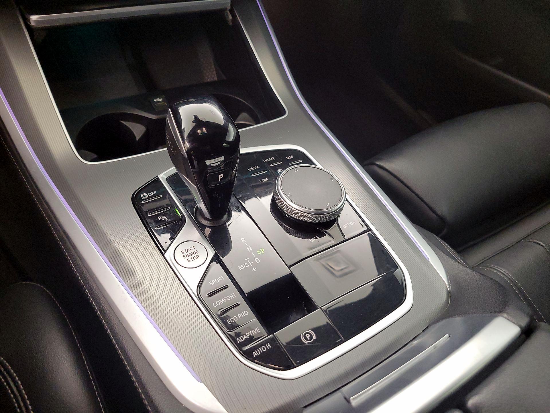 Thumbnail: 2022 BMW X5 - 17