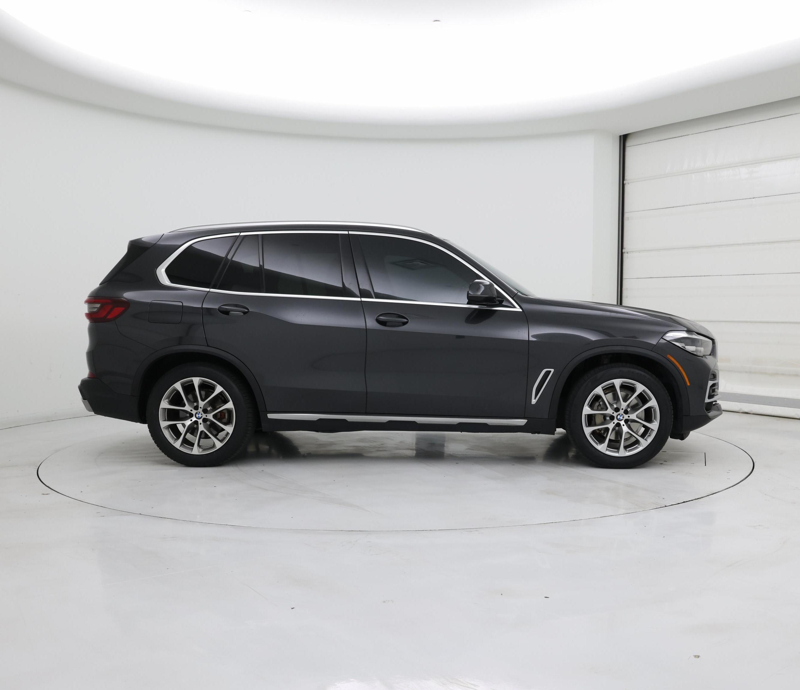 Thumbnail: 2022 BMW X5 - 7