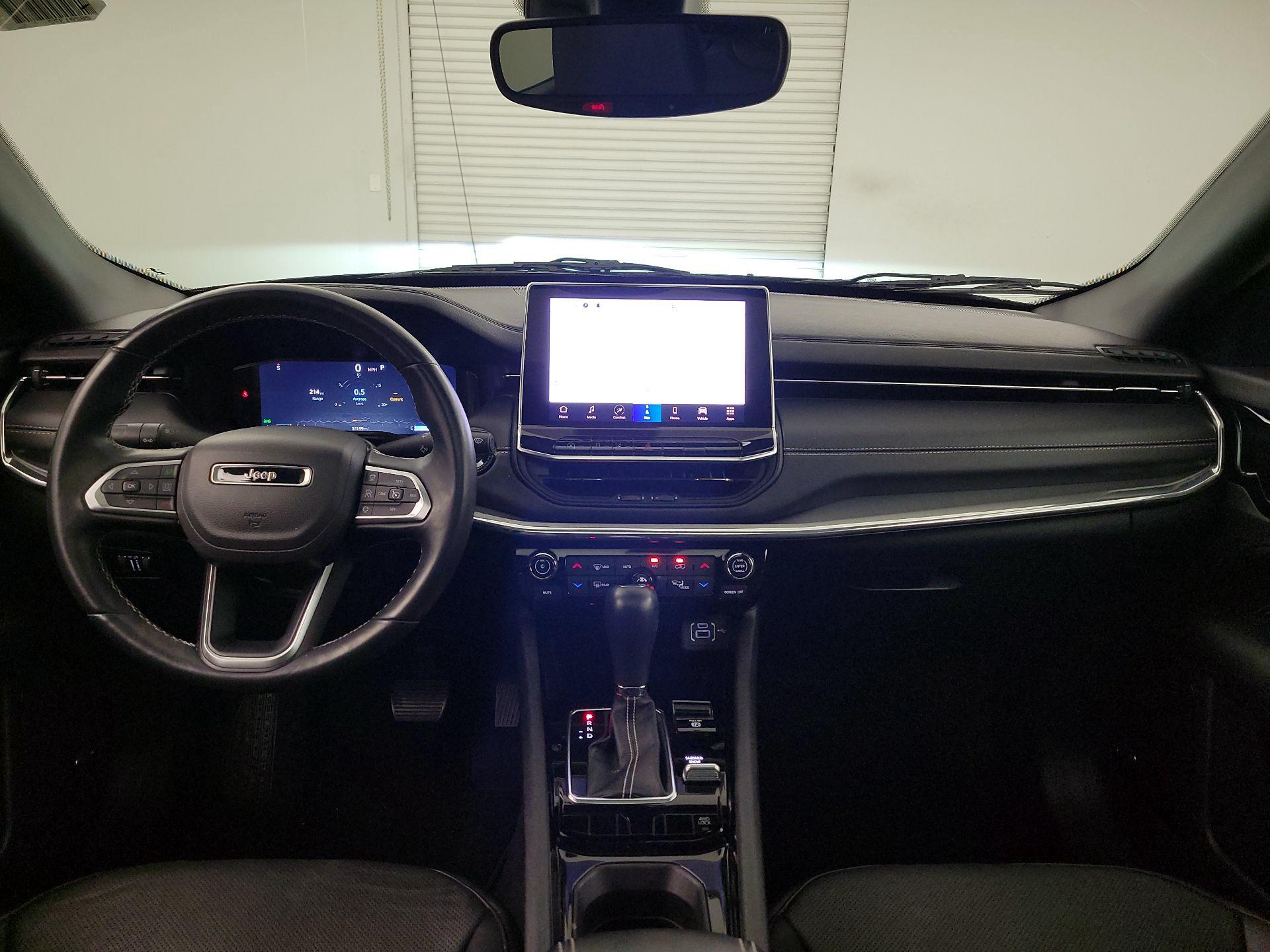 Thumbnail: 2022 Jeep Compass - 9