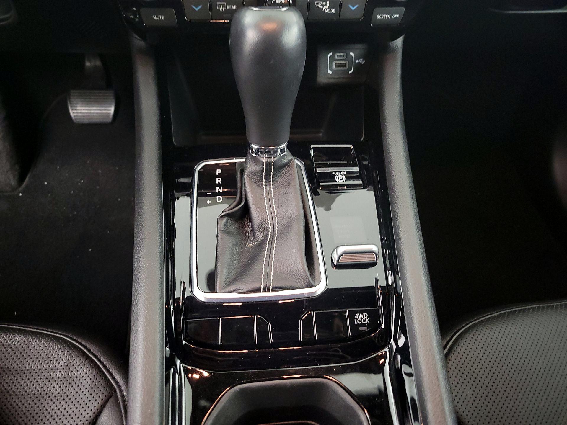 Thumbnail: 2022 Jeep Compass - 18