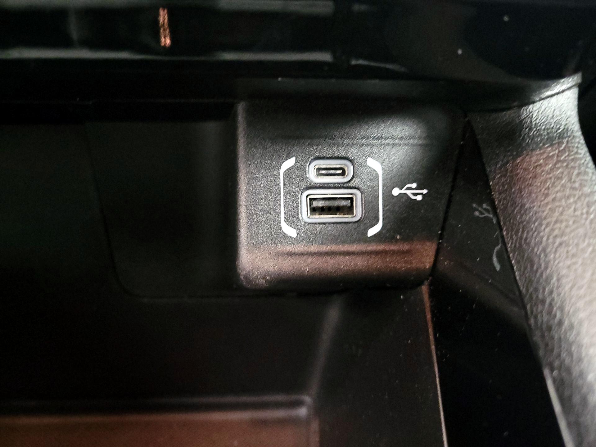 Thumbnail: 2022 Jeep Compass - 19