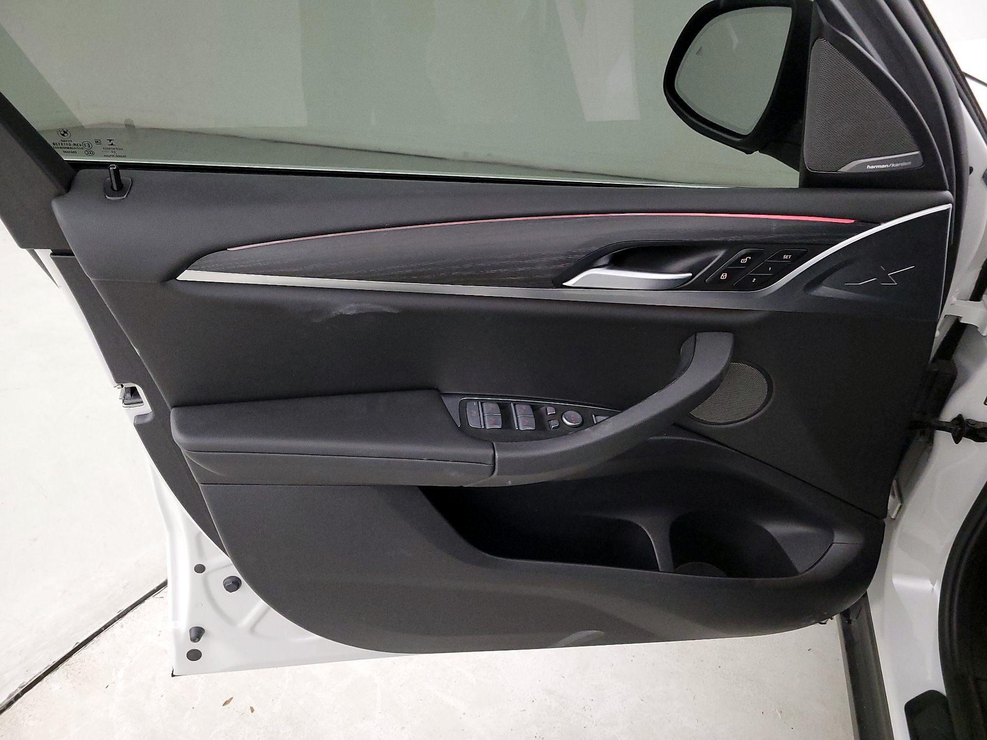 Thumbnail: 2023 BMW X3 - 12