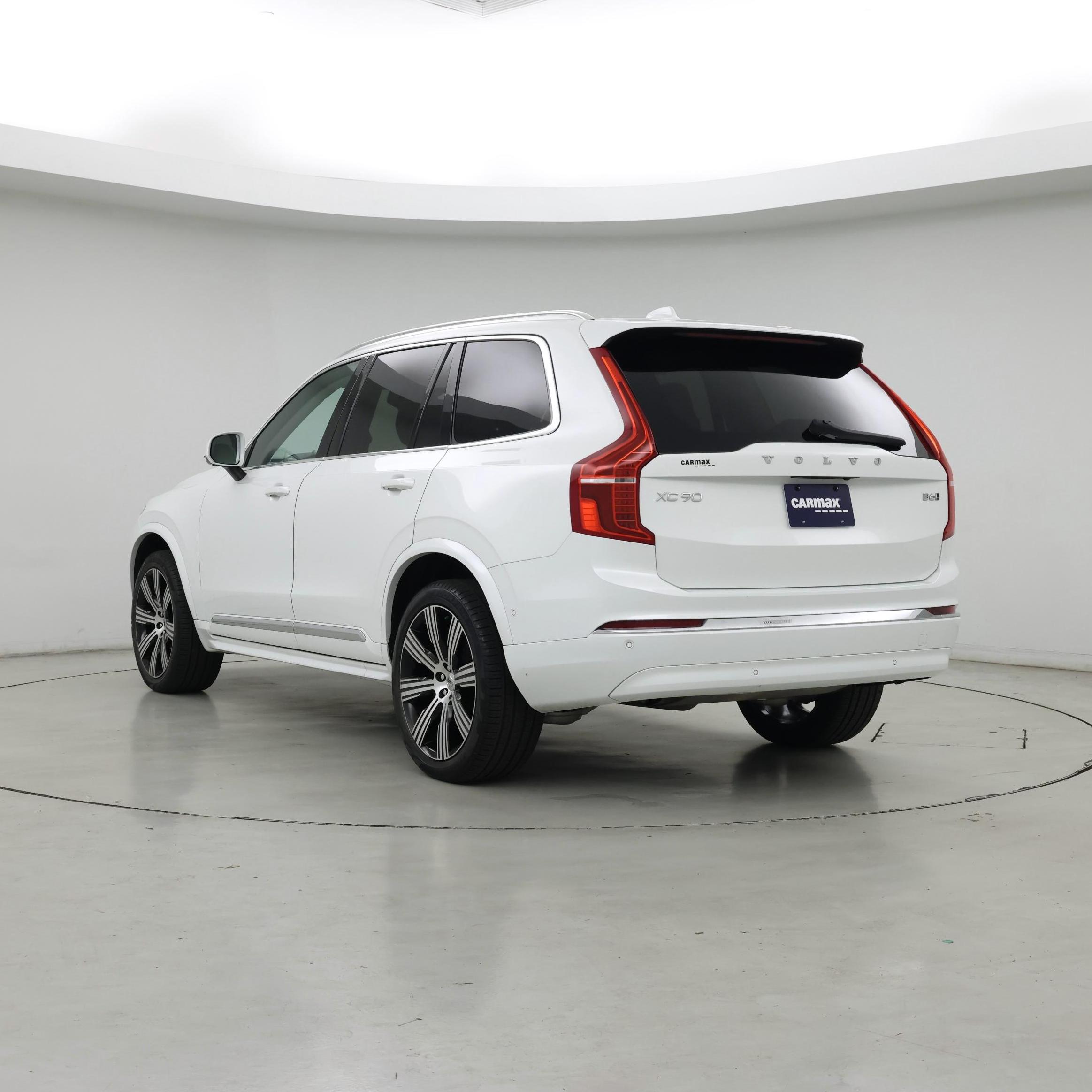 Thumbnail: 2023 Volvo XC90 - 2