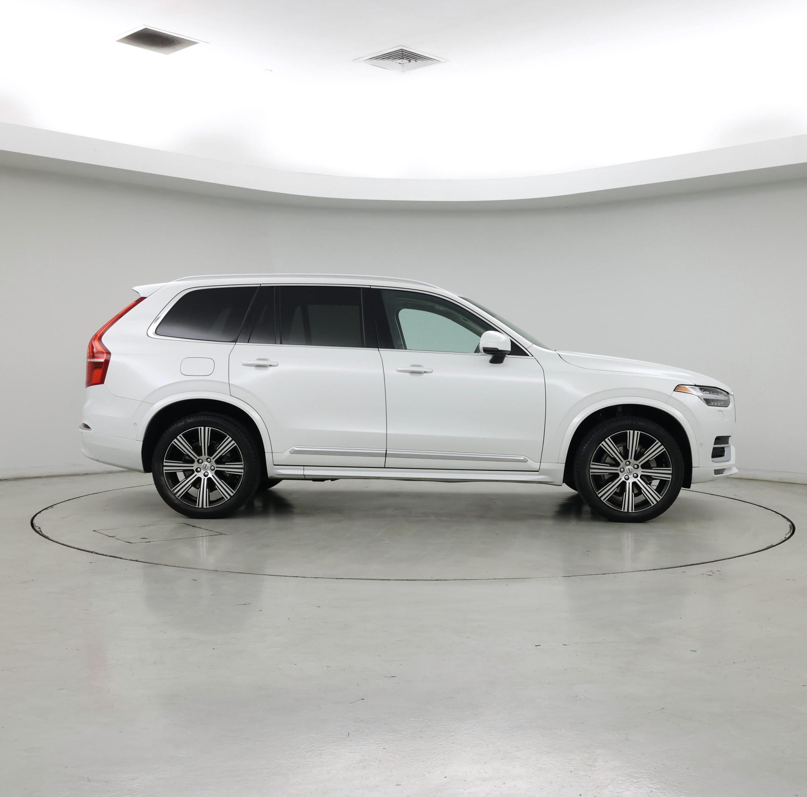 Thumbnail: 2023 Volvo XC90 - 7