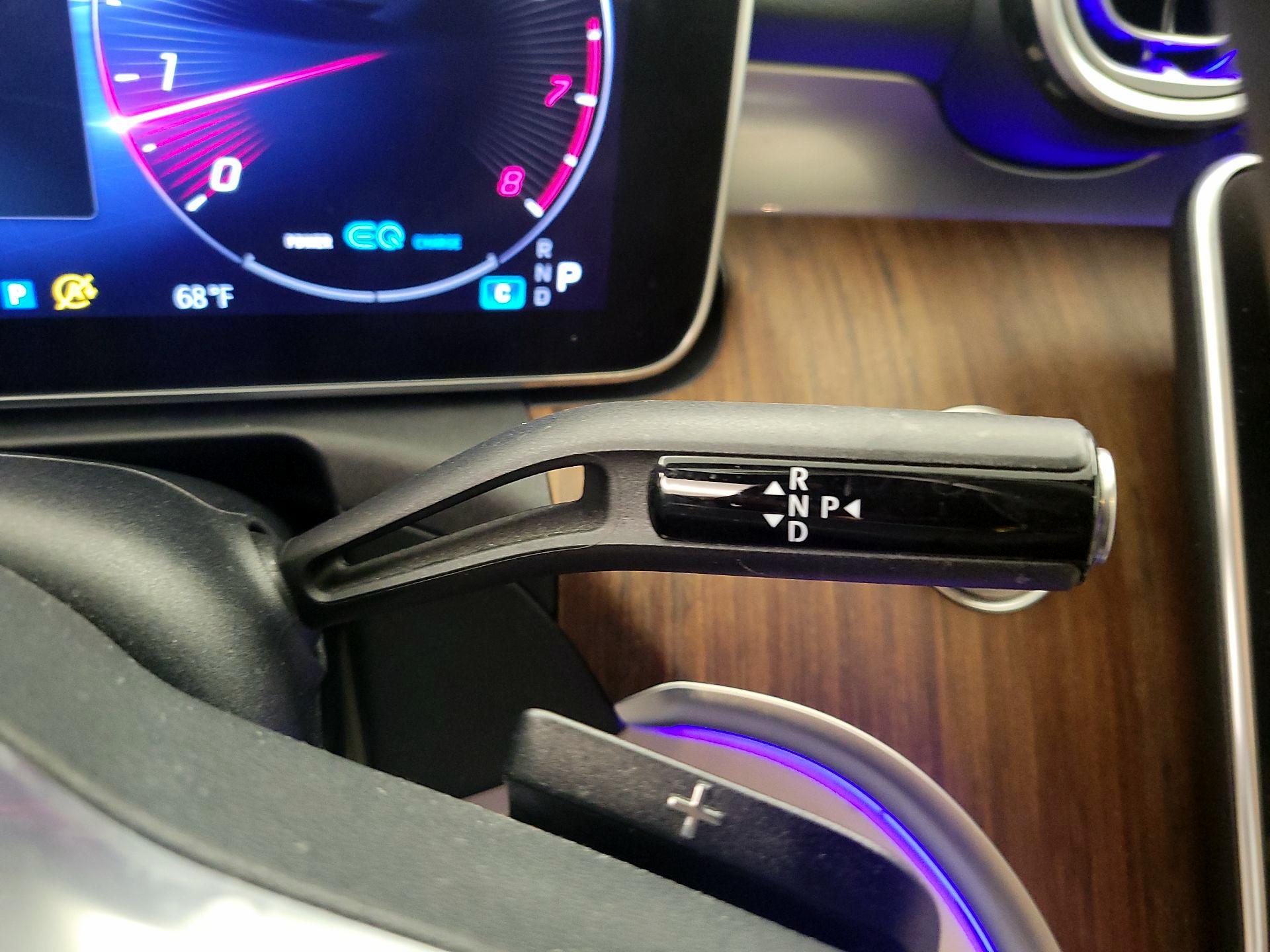 Thumbnail: 2022 Mercedes-Benz C-Class - 17