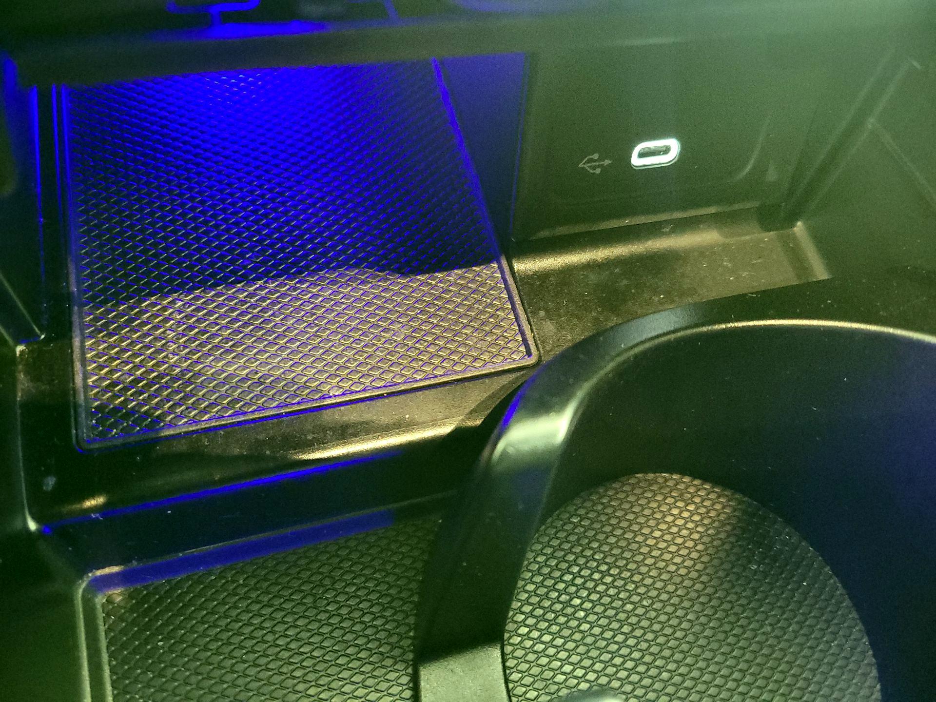 Thumbnail: 2022 Mercedes-Benz C-Class - 18