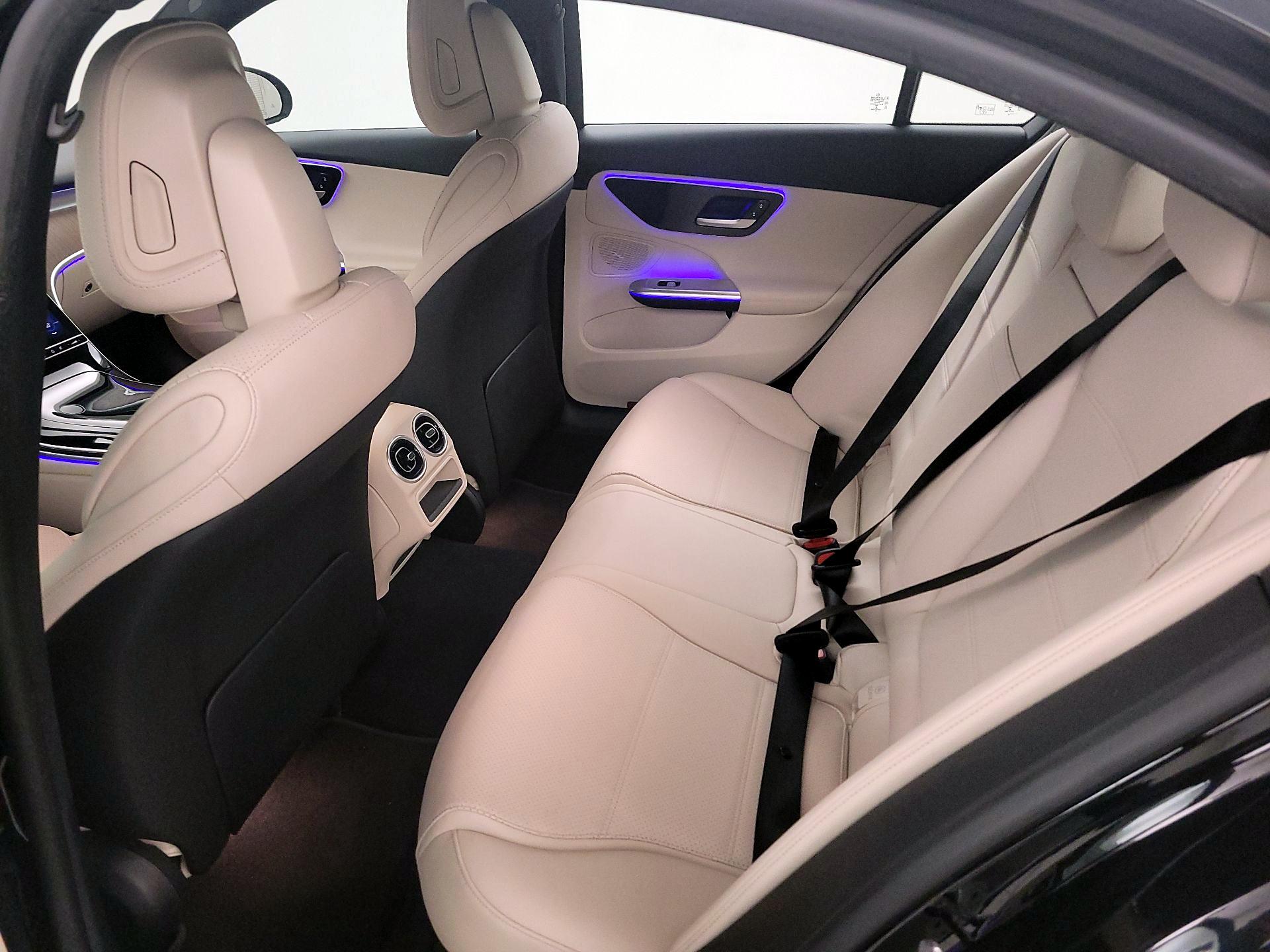 Thumbnail: 2022 Mercedes-Benz C-Class - 20