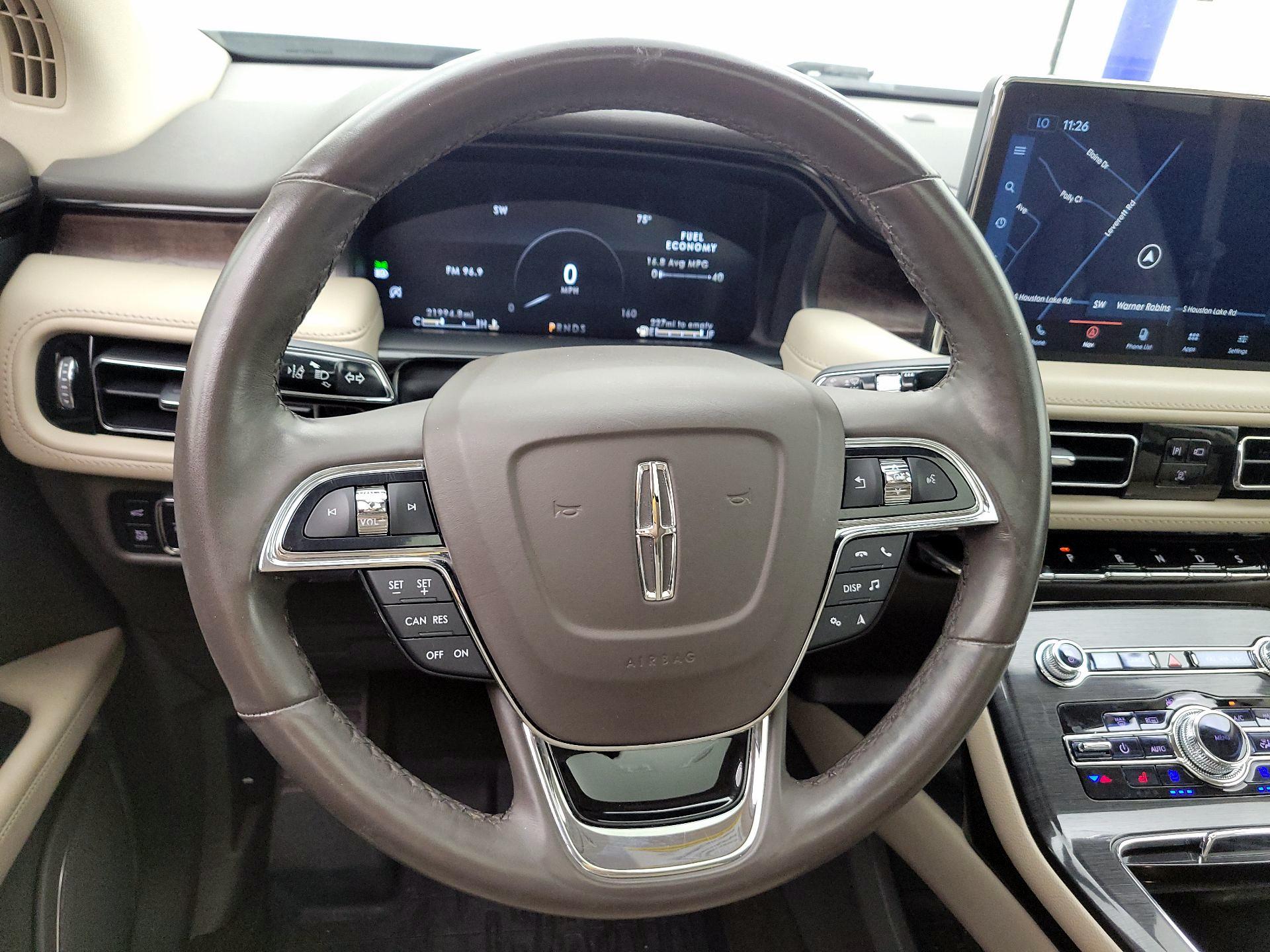 Thumbnail: 2023 Lincoln Nautilus - 10