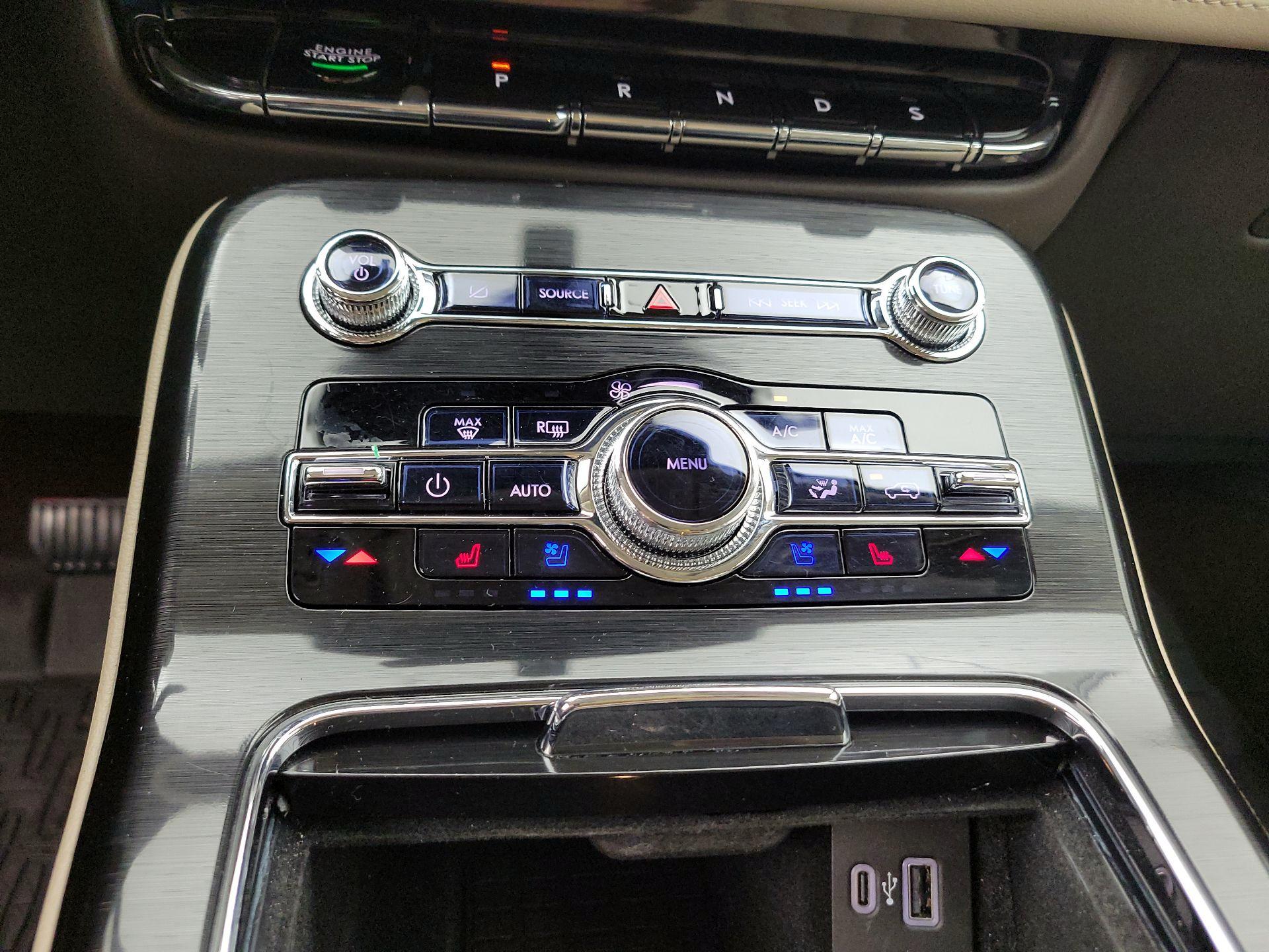 Thumbnail: 2023 Lincoln Nautilus - 17