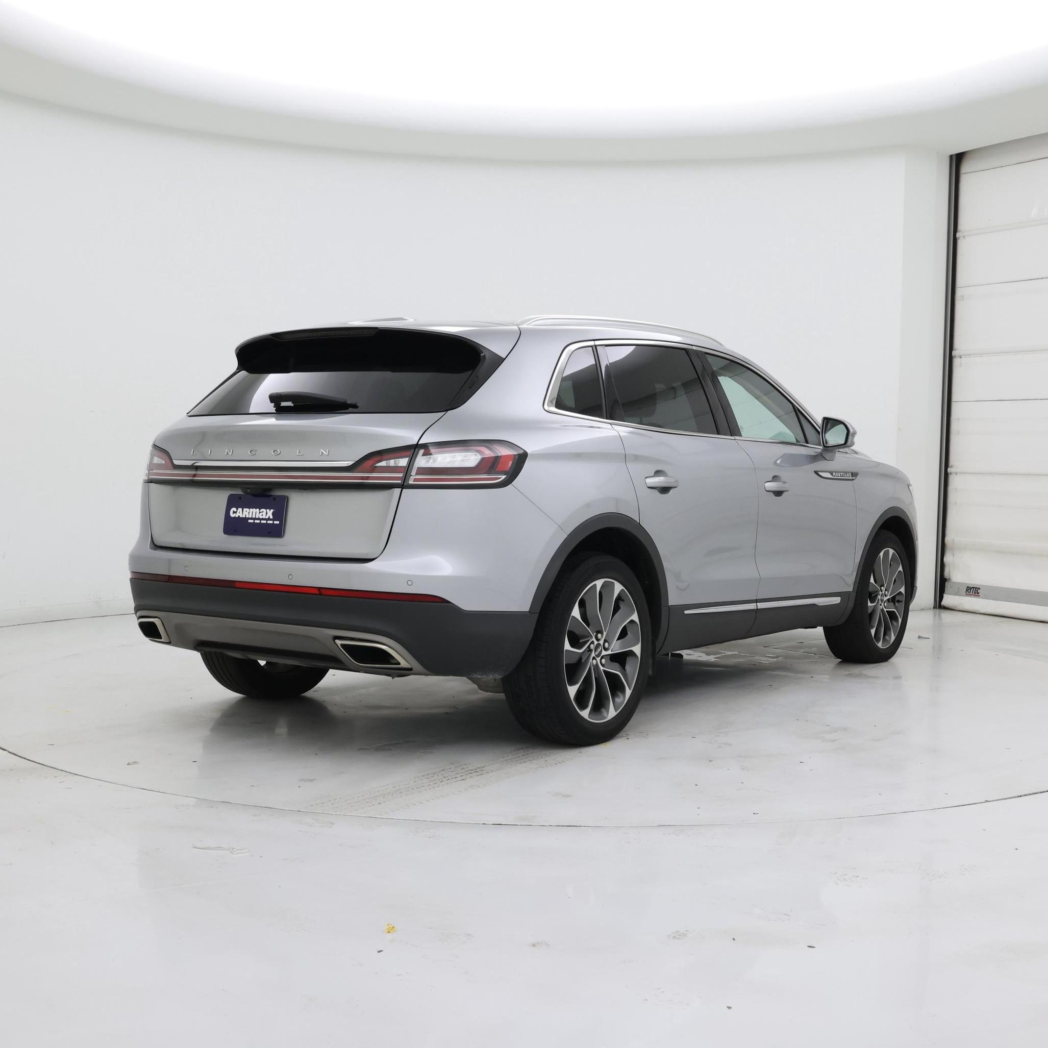 Thumbnail: 2023 Lincoln Nautilus - 8