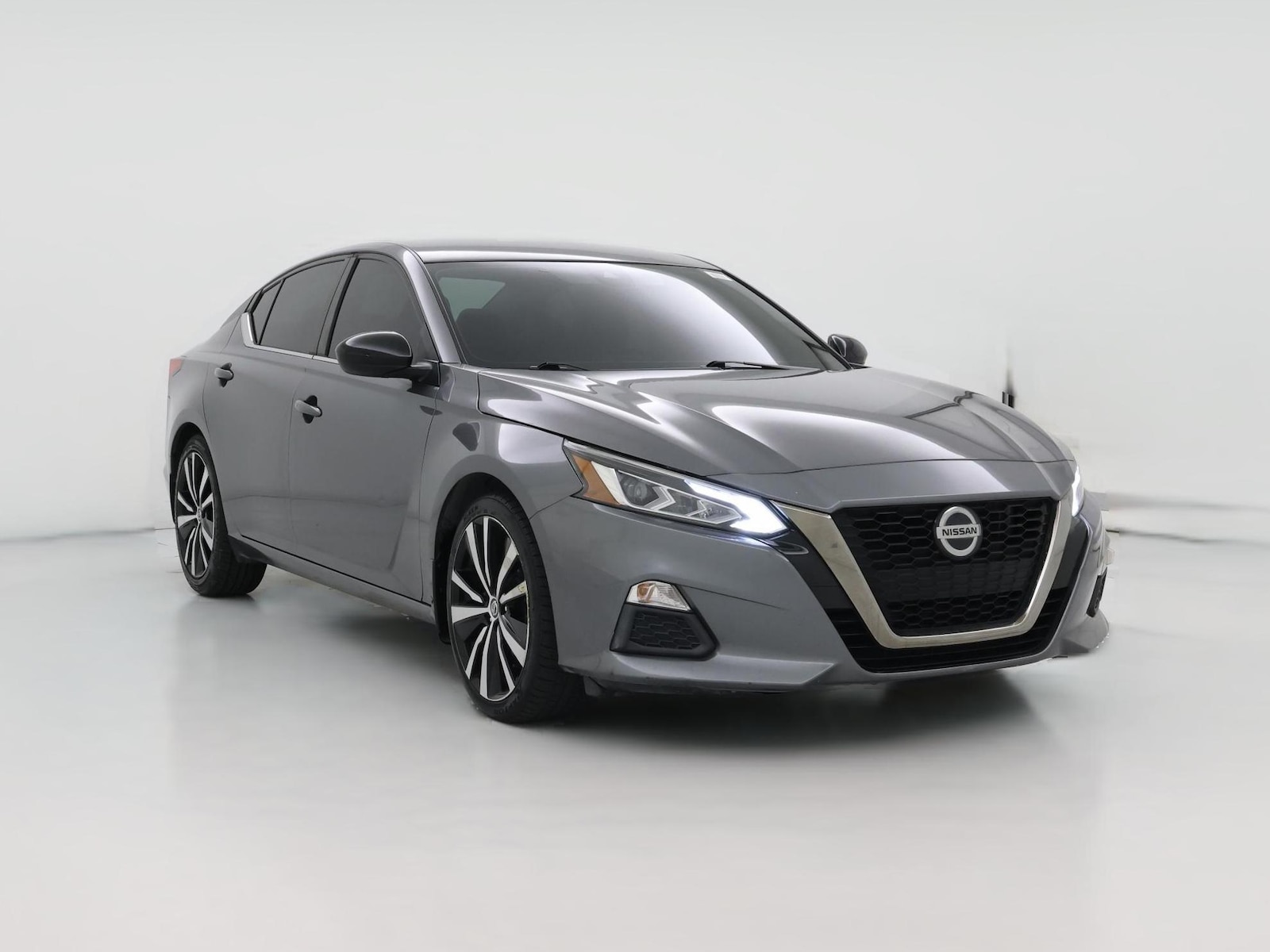 2020 Nissan Altima SR