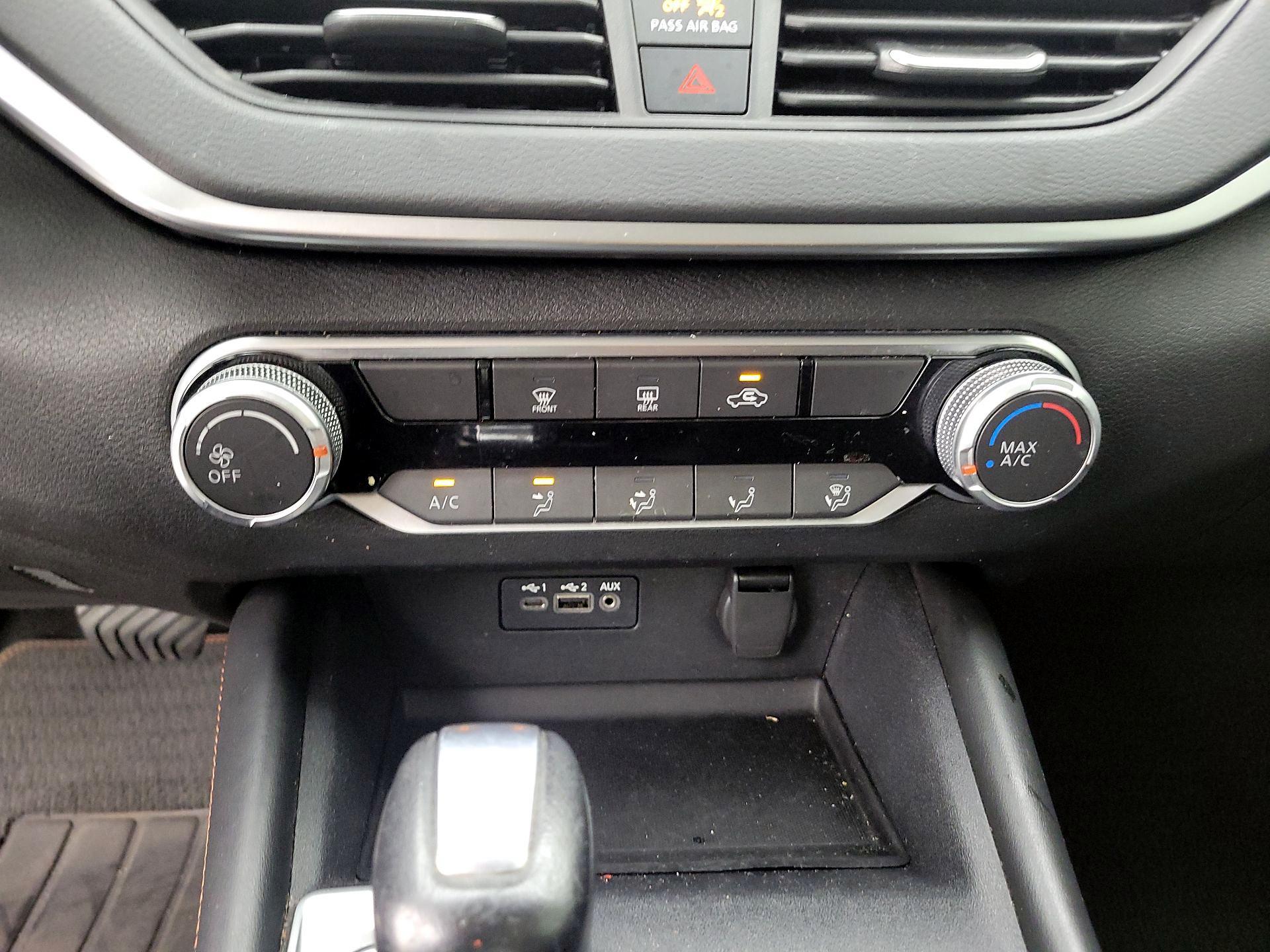 Thumbnail: 2020 Nissan Altima - 16