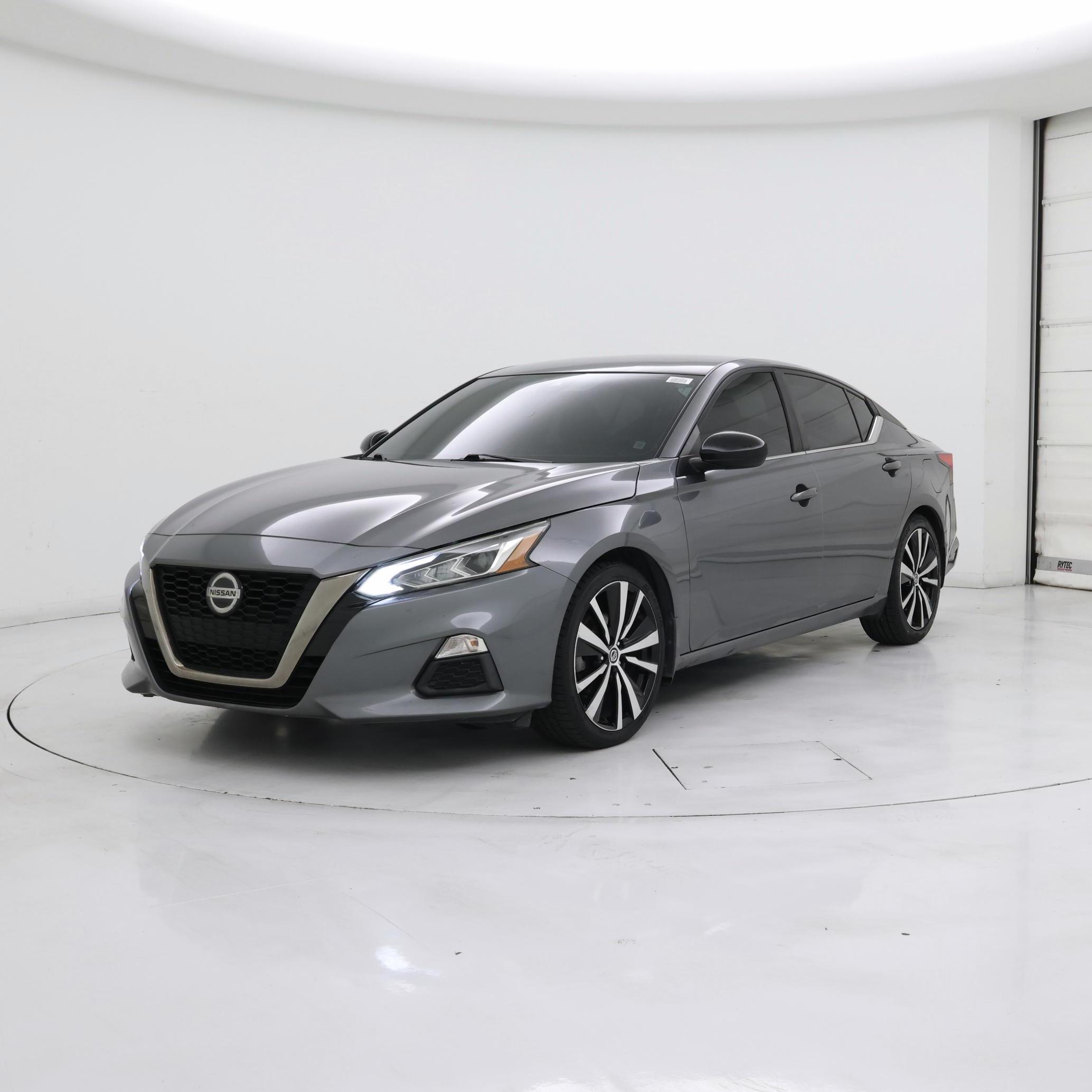 Thumbnail: 2020 Nissan Altima - 4