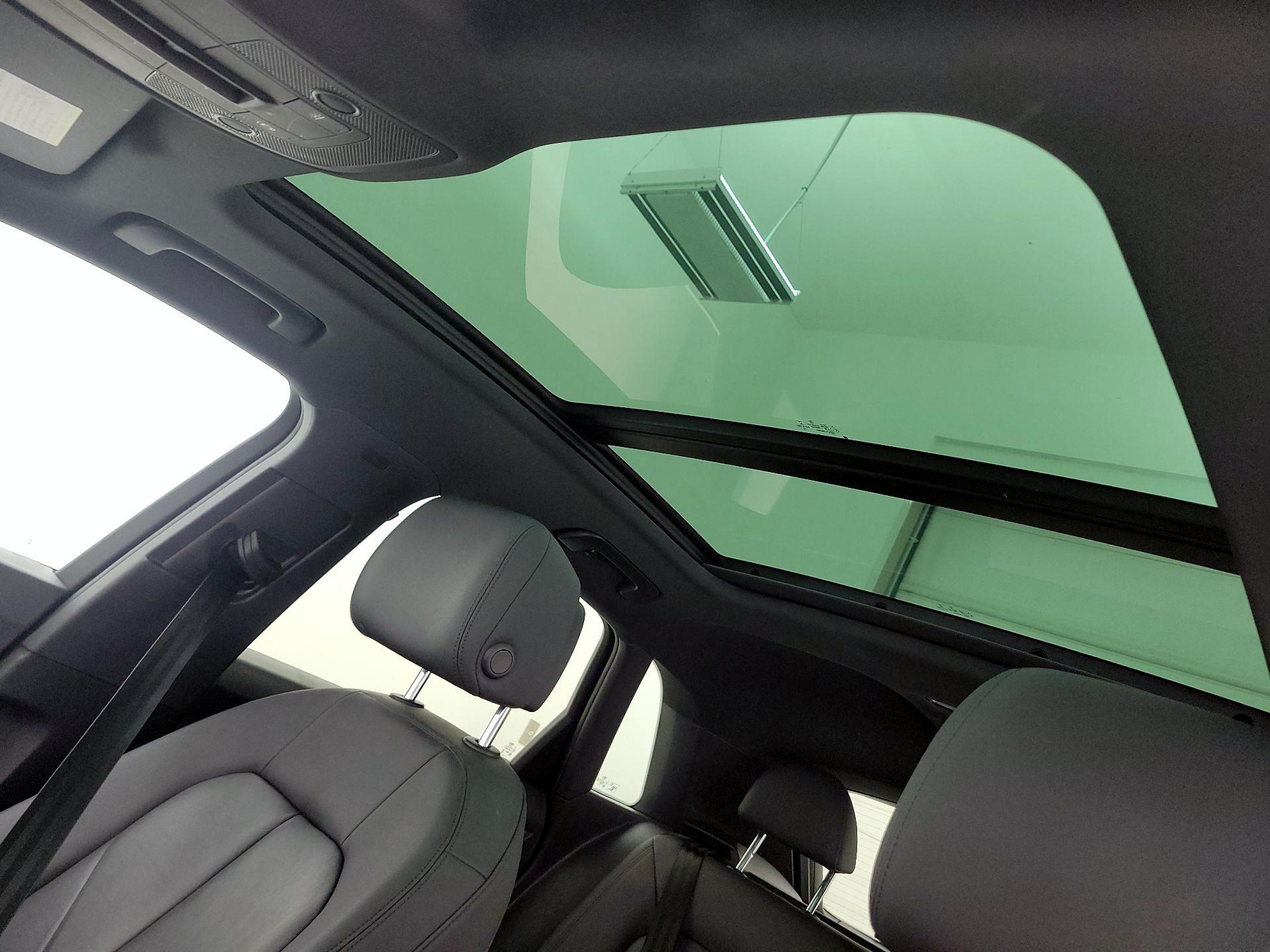 Thumbnail: 2021 Audi Q3 - 19