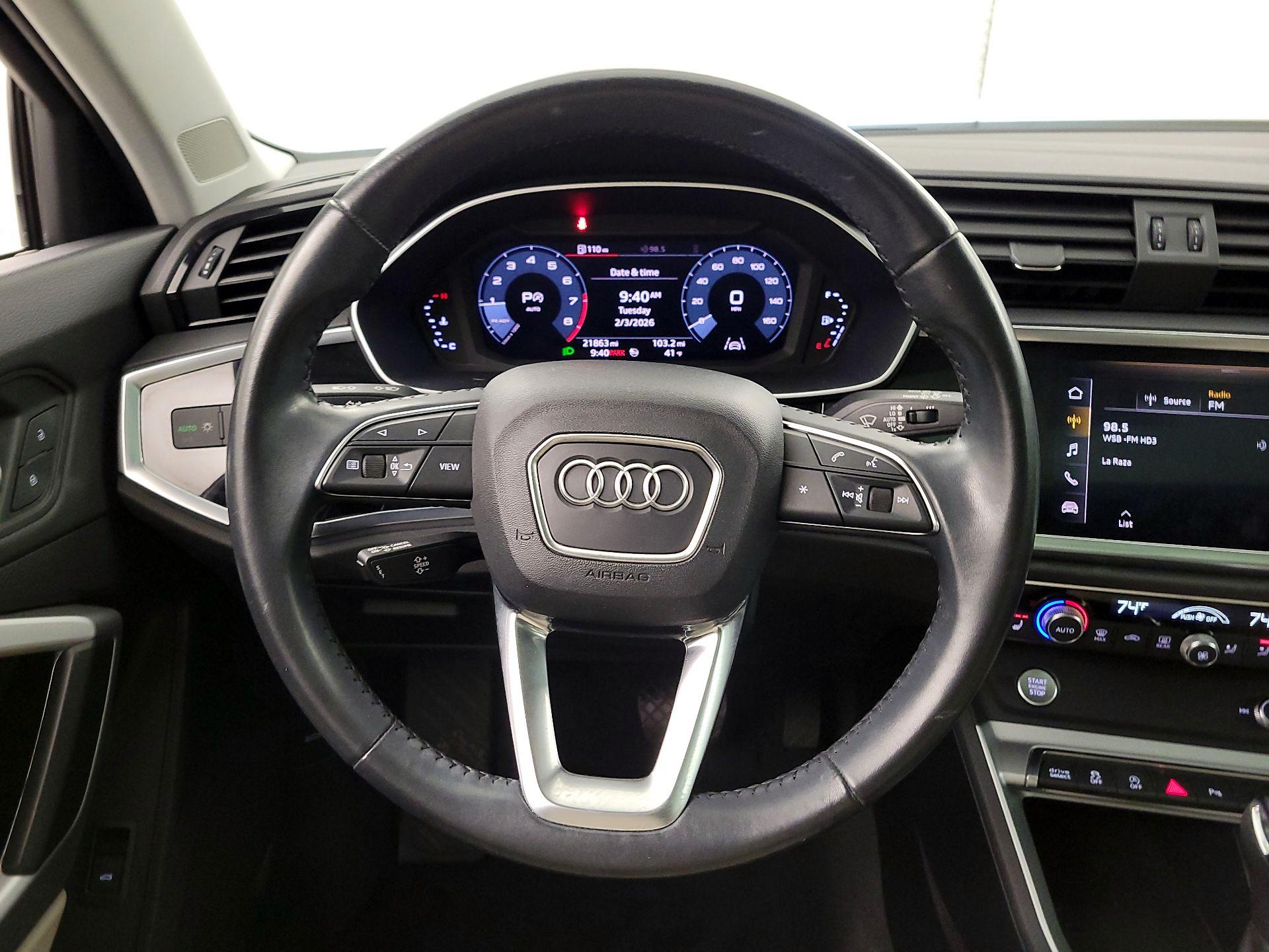 Thumbnail: 2020 Audi Q3 - 10