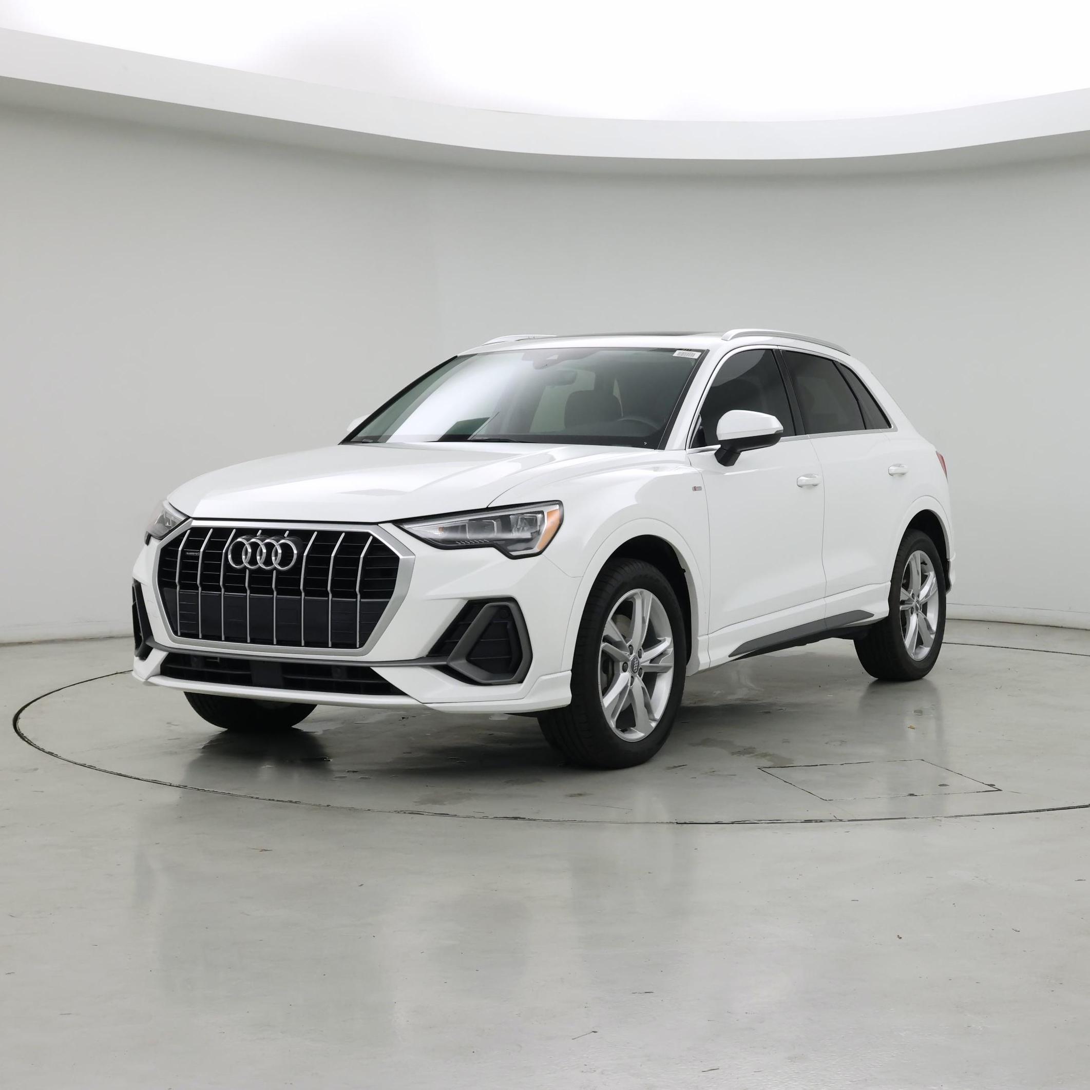 Thumbnail: 2020 Audi Q3 - 4