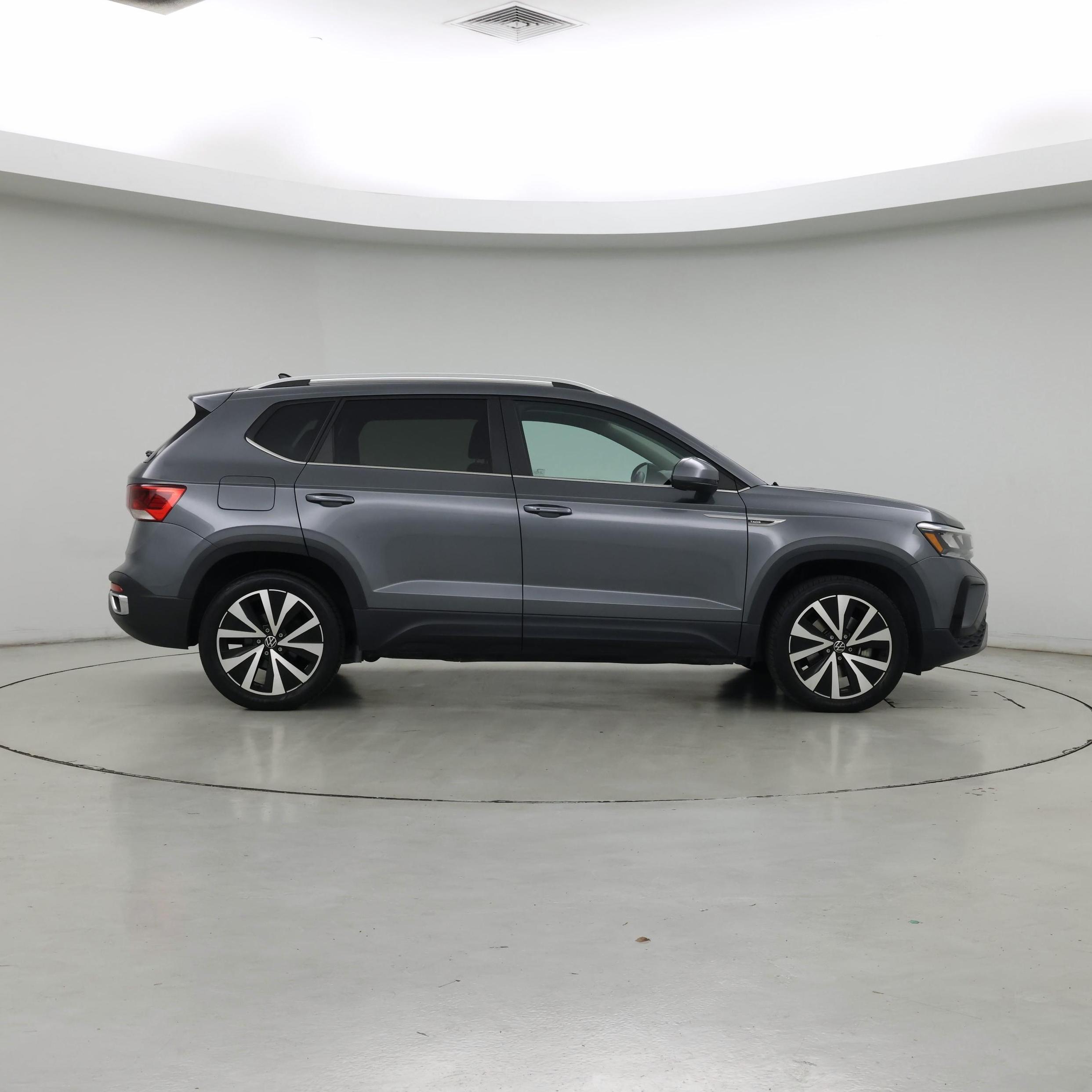 Thumbnail: 2022 Volkswagen Taos - 7