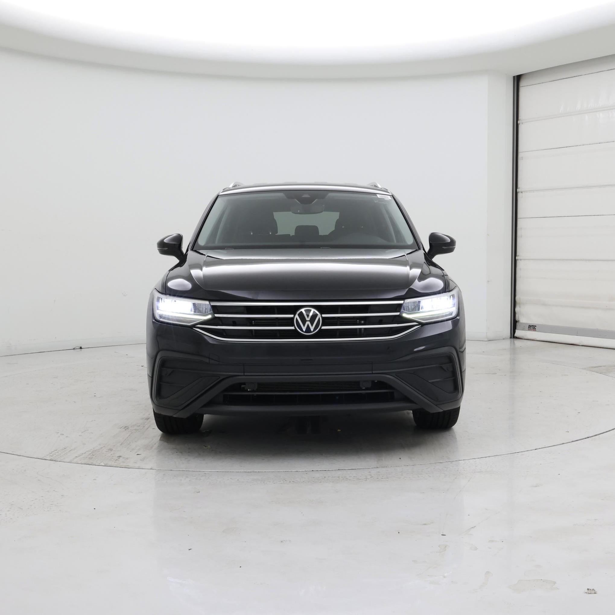 Thumbnail: 2022 Volkswagen Tiguan - 5