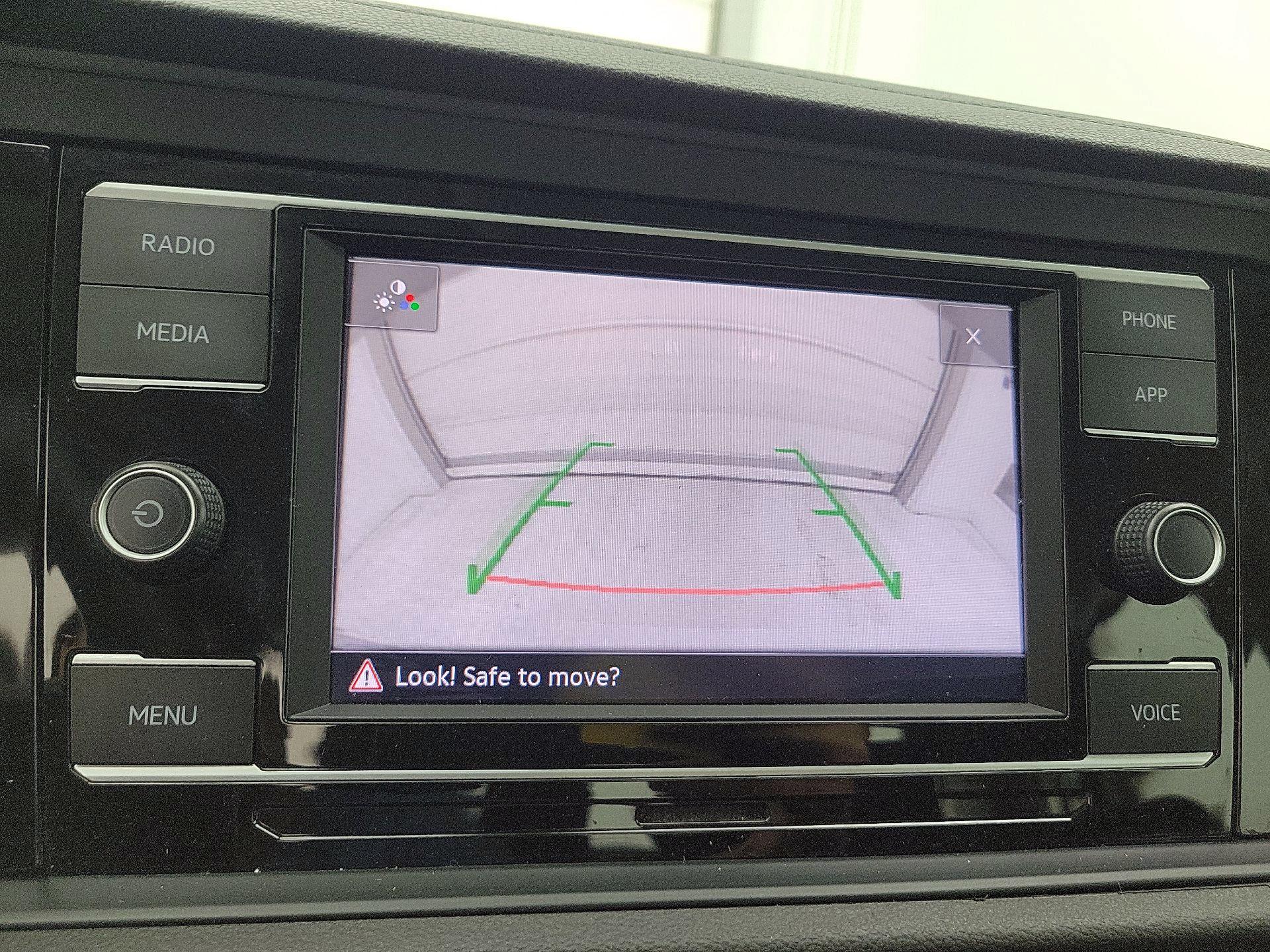 Thumbnail: 2022 Volkswagen Jetta - 14