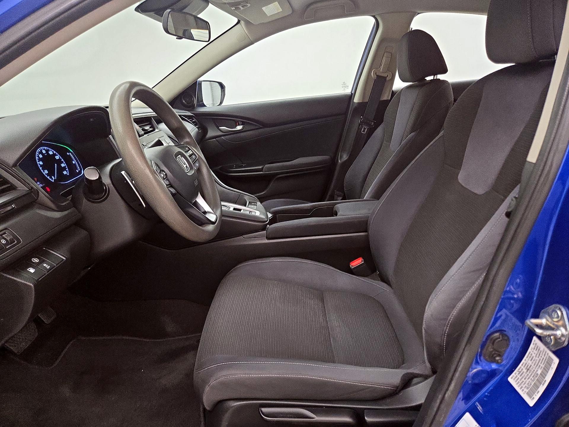 Thumbnail: 2019 Honda Insight - 11