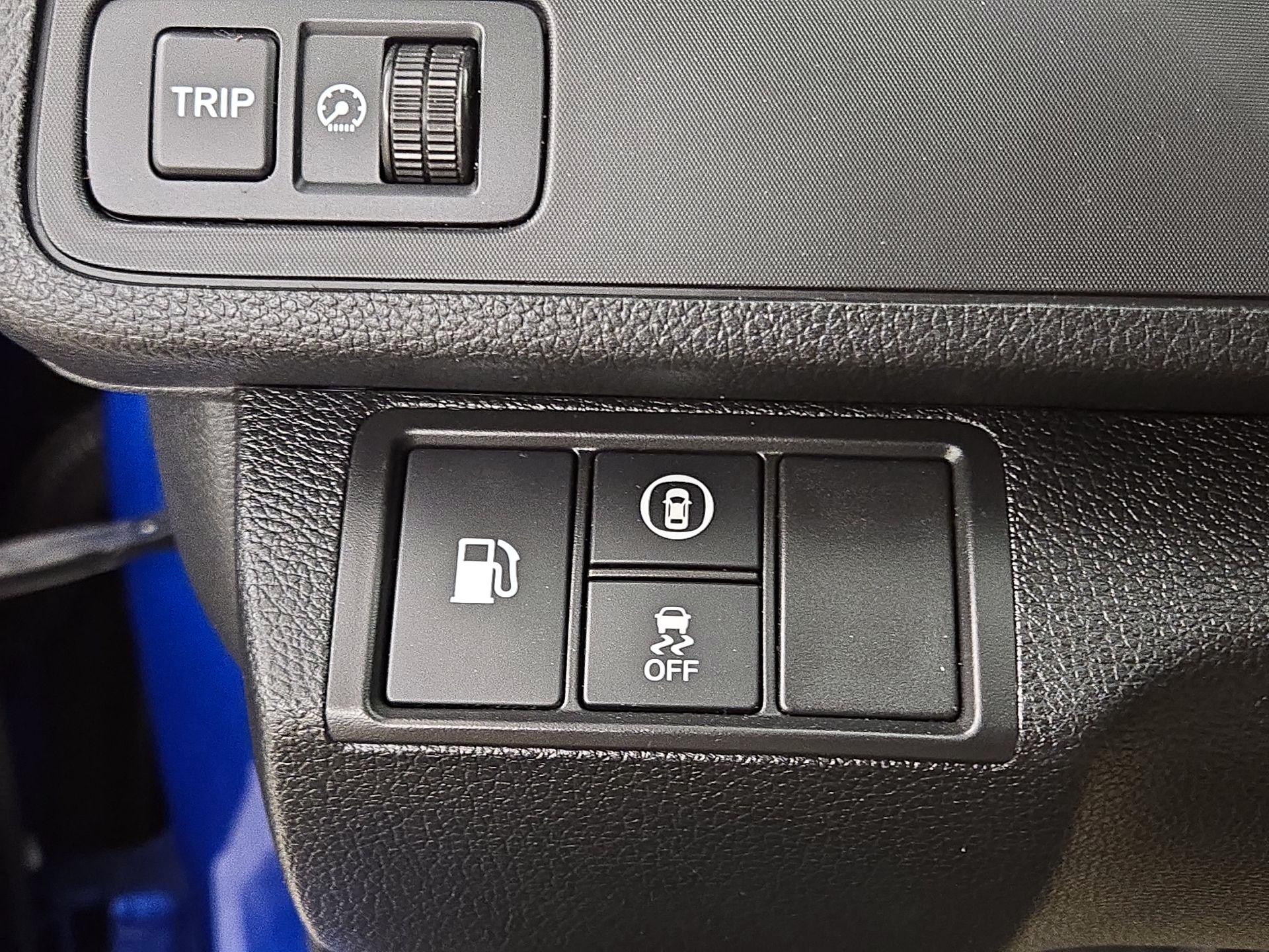 Thumbnail: 2019 Honda Insight - 13