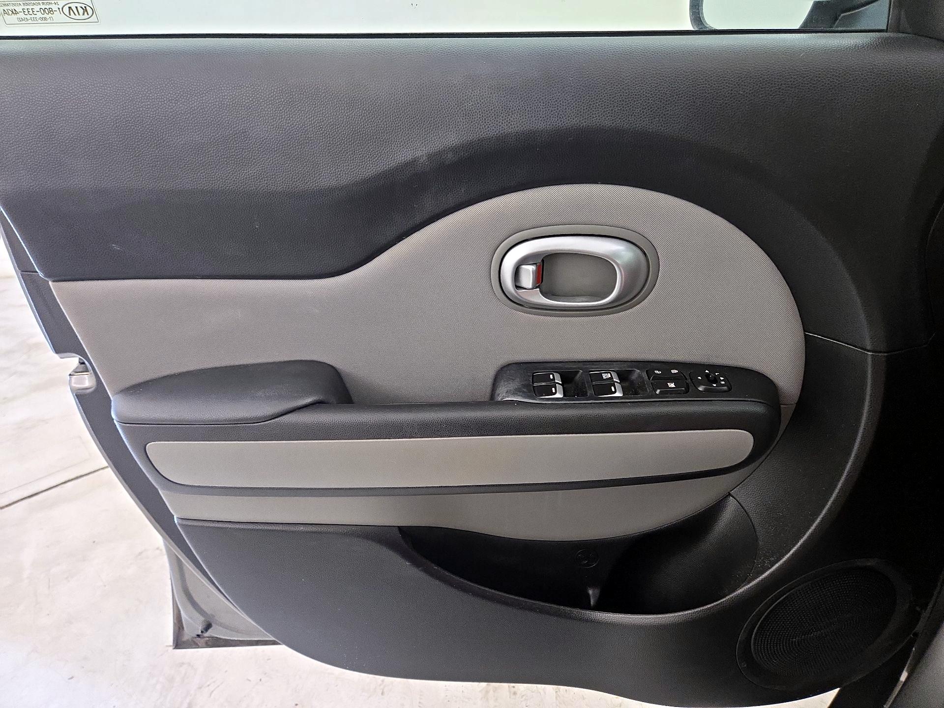 Thumbnail: 2019 Kia Soul - 12