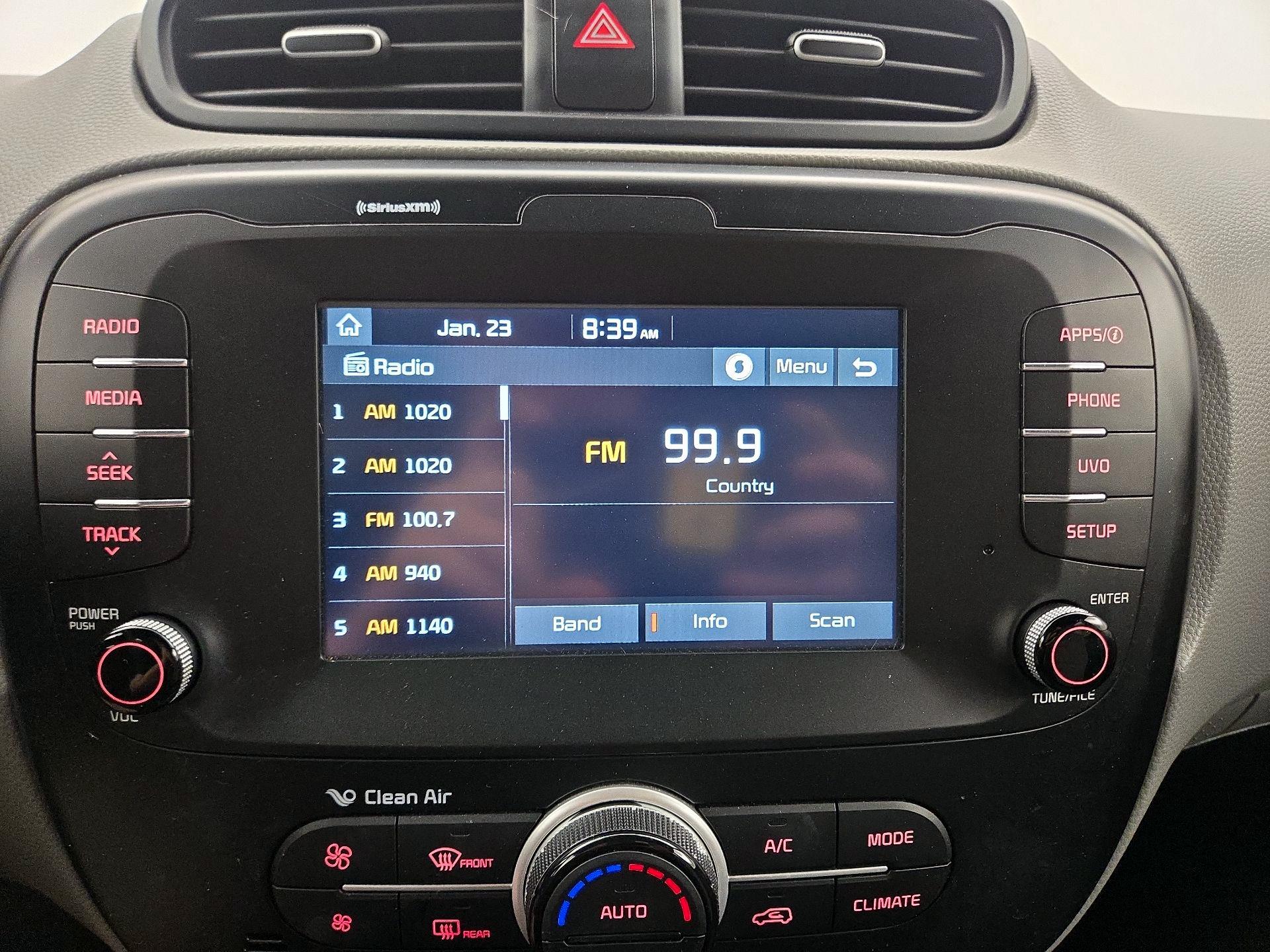 Thumbnail: 2019 Kia Soul - 15