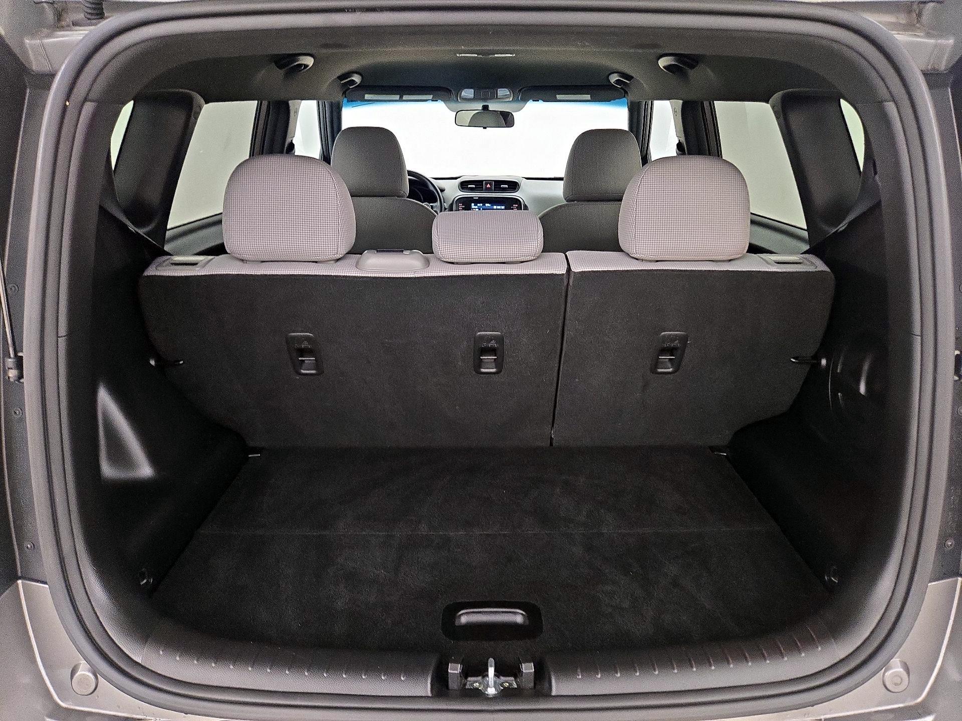 Thumbnail: 2019 Kia Soul - 20