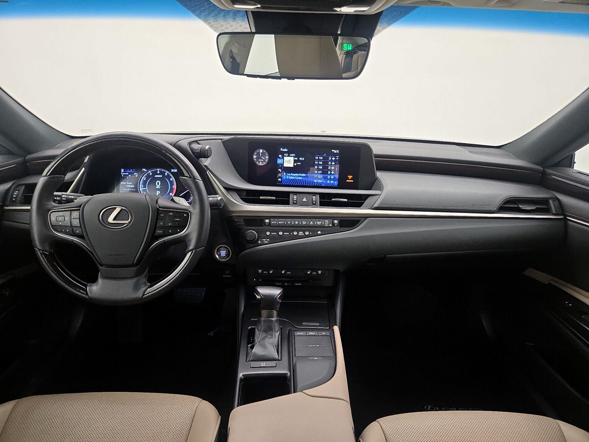 Thumbnail: 2019 Lexus ES - 9