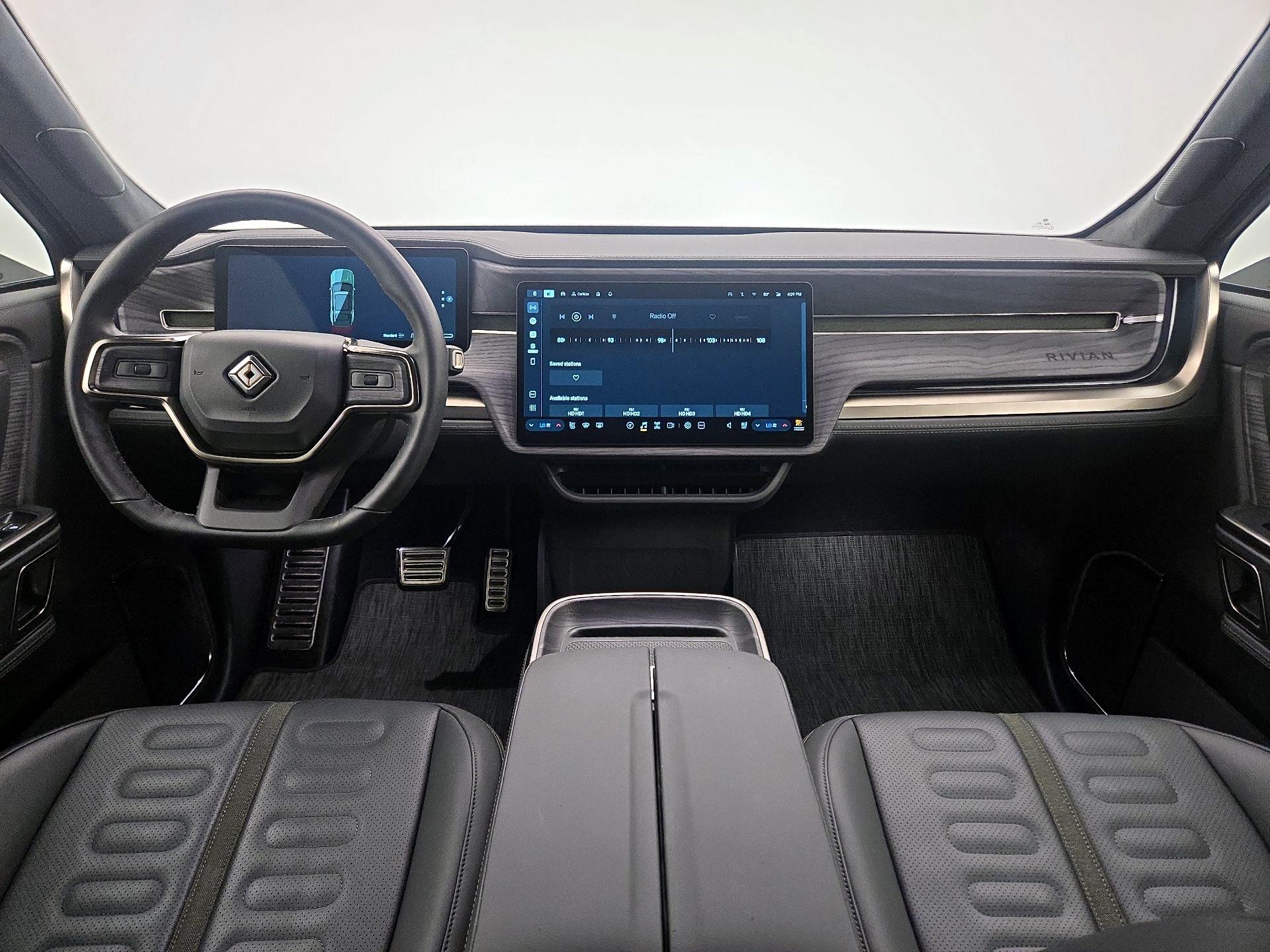 Thumbnail: 2023 Rivian R1S - 9