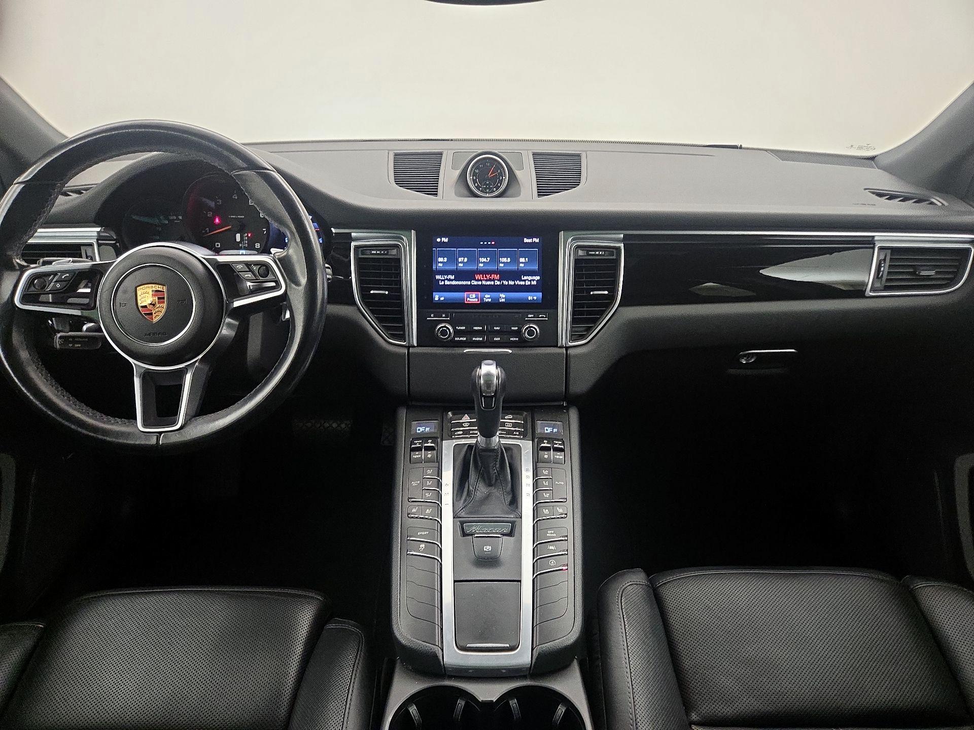 Thumbnail: 2017 Porsche Macan - 9