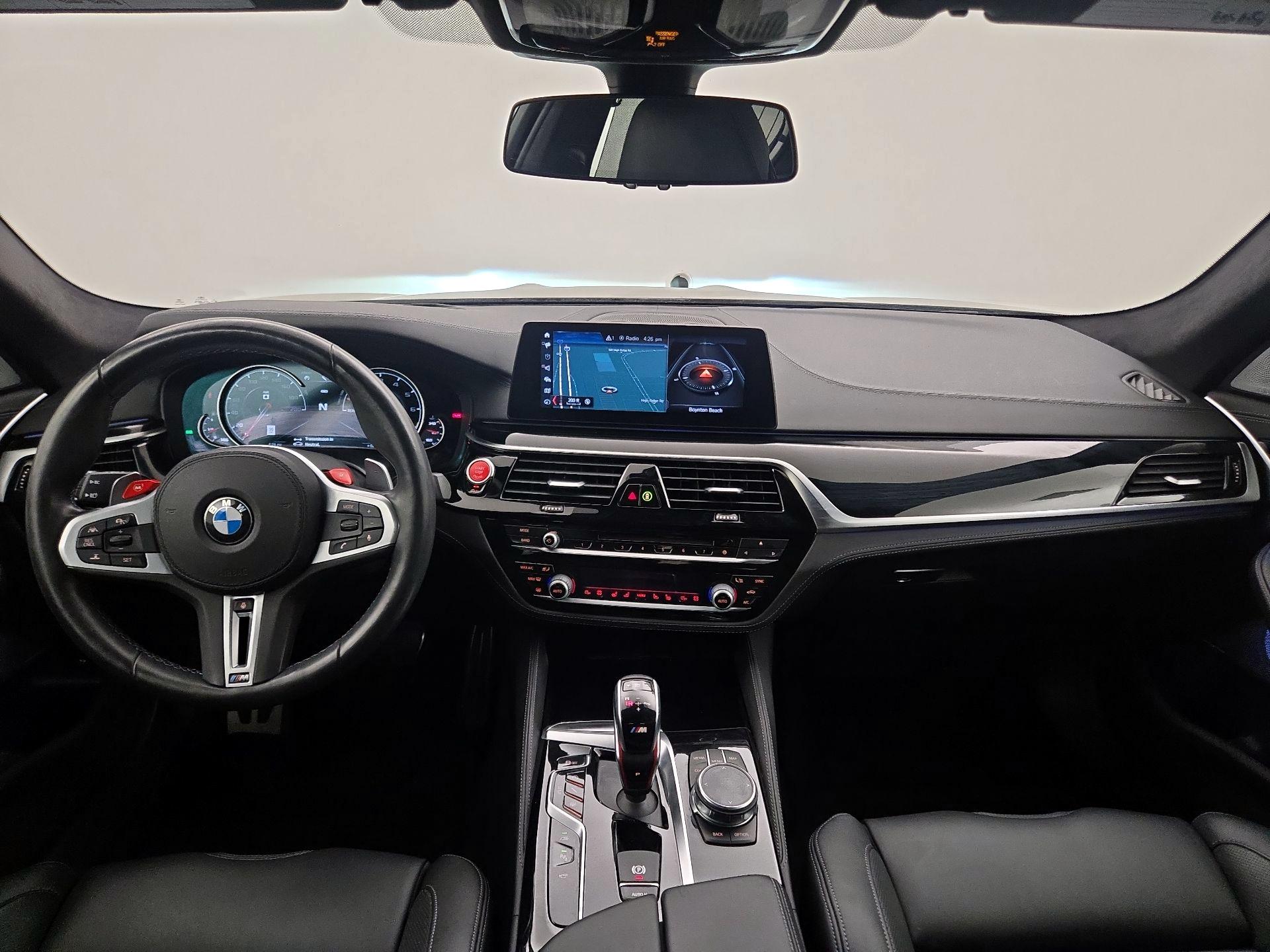 Thumbnail: 2018 BMW M5 - 9