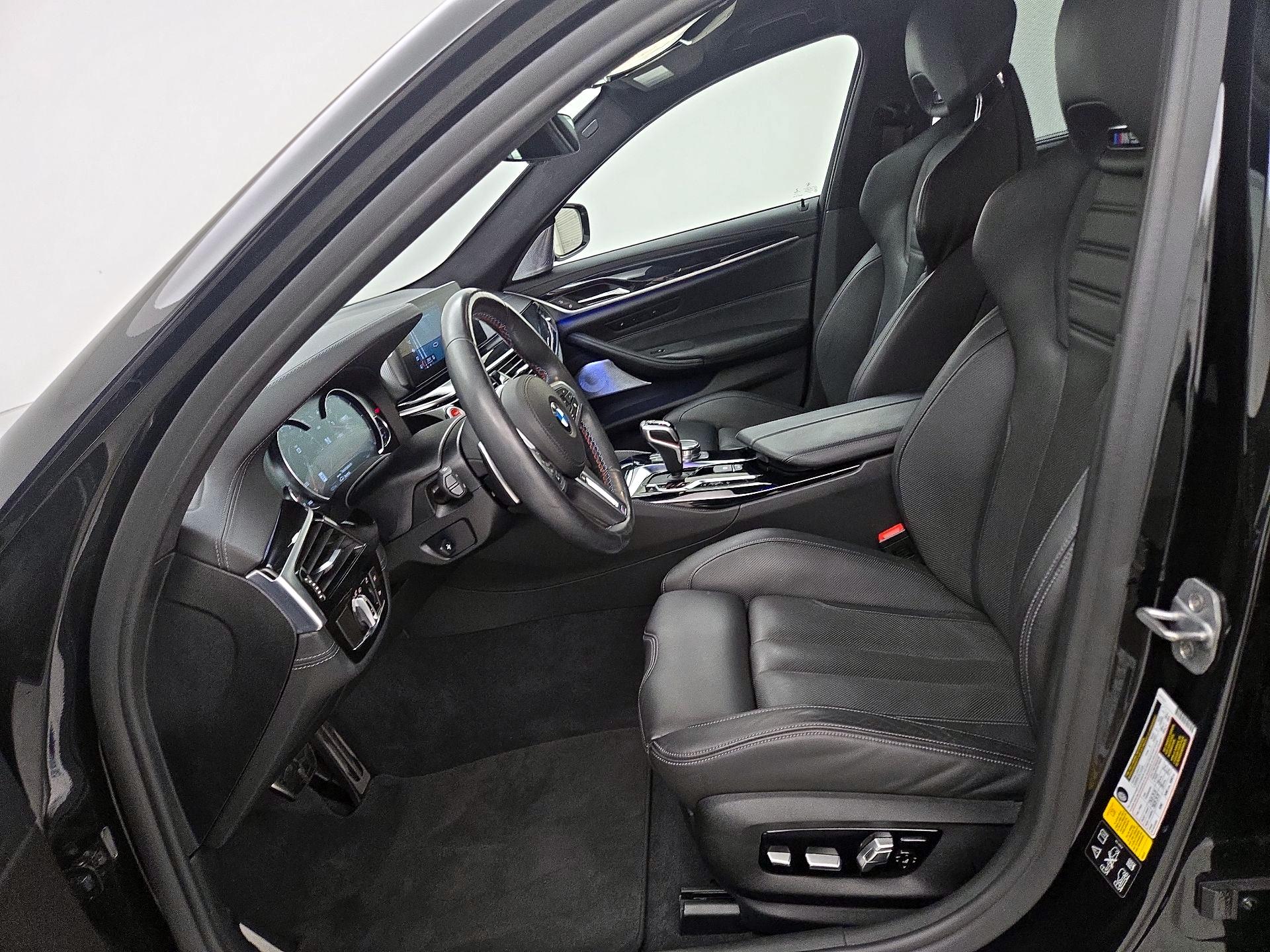 Thumbnail: 2018 BMW M5 - 11