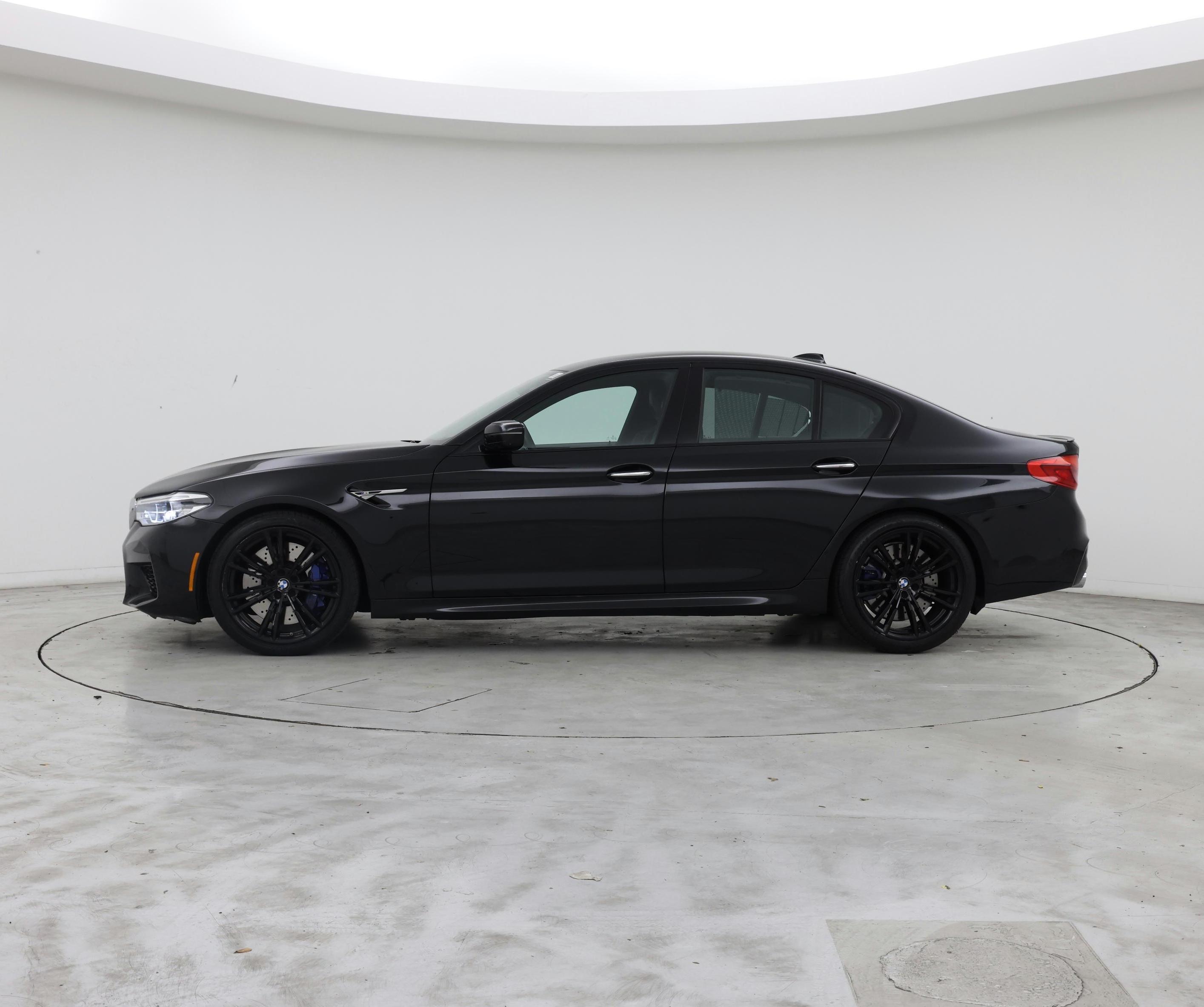 Thumbnail: 2018 BMW M5 - 8