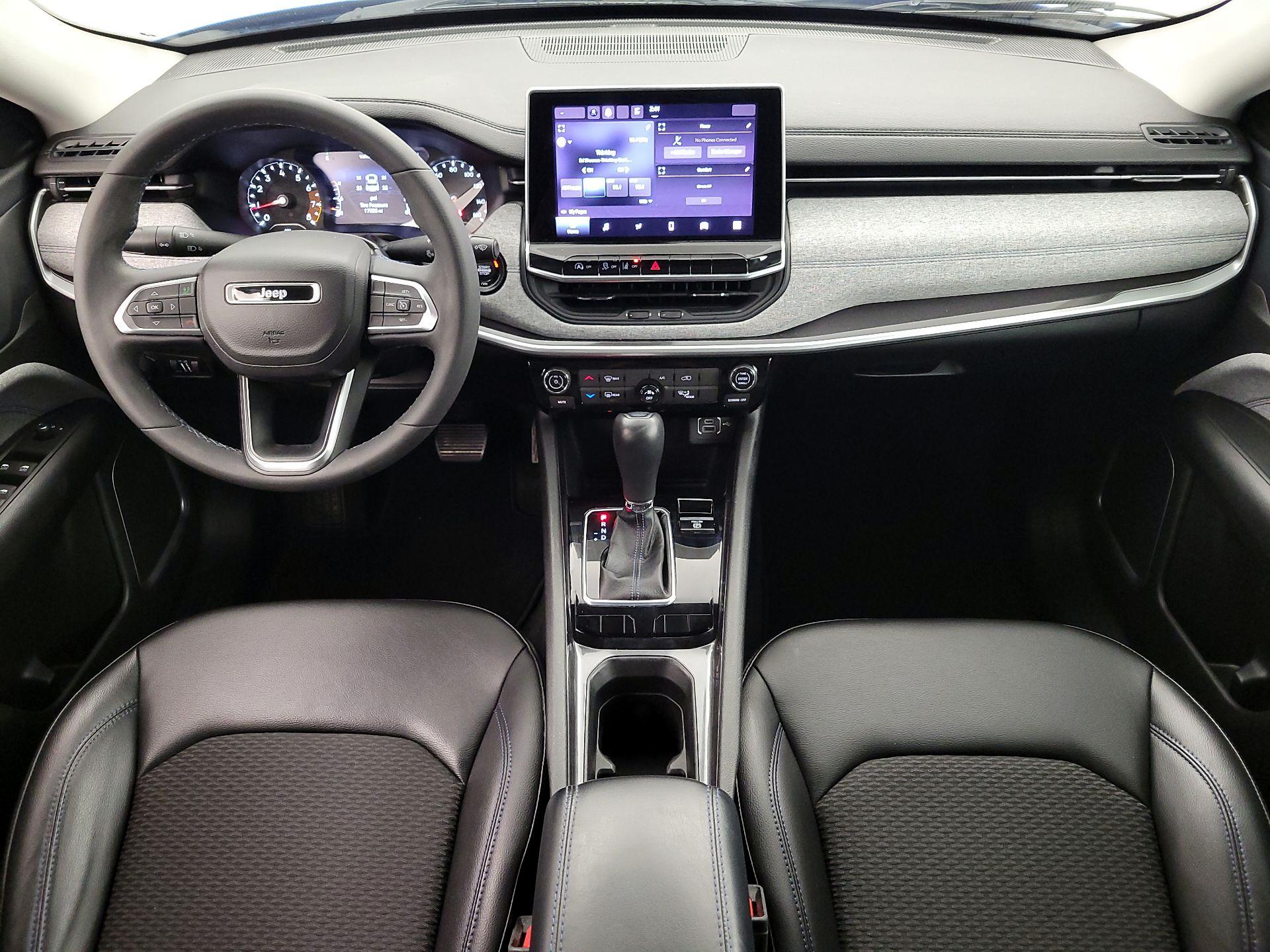 Thumbnail: 2022 Jeep Compass - 9