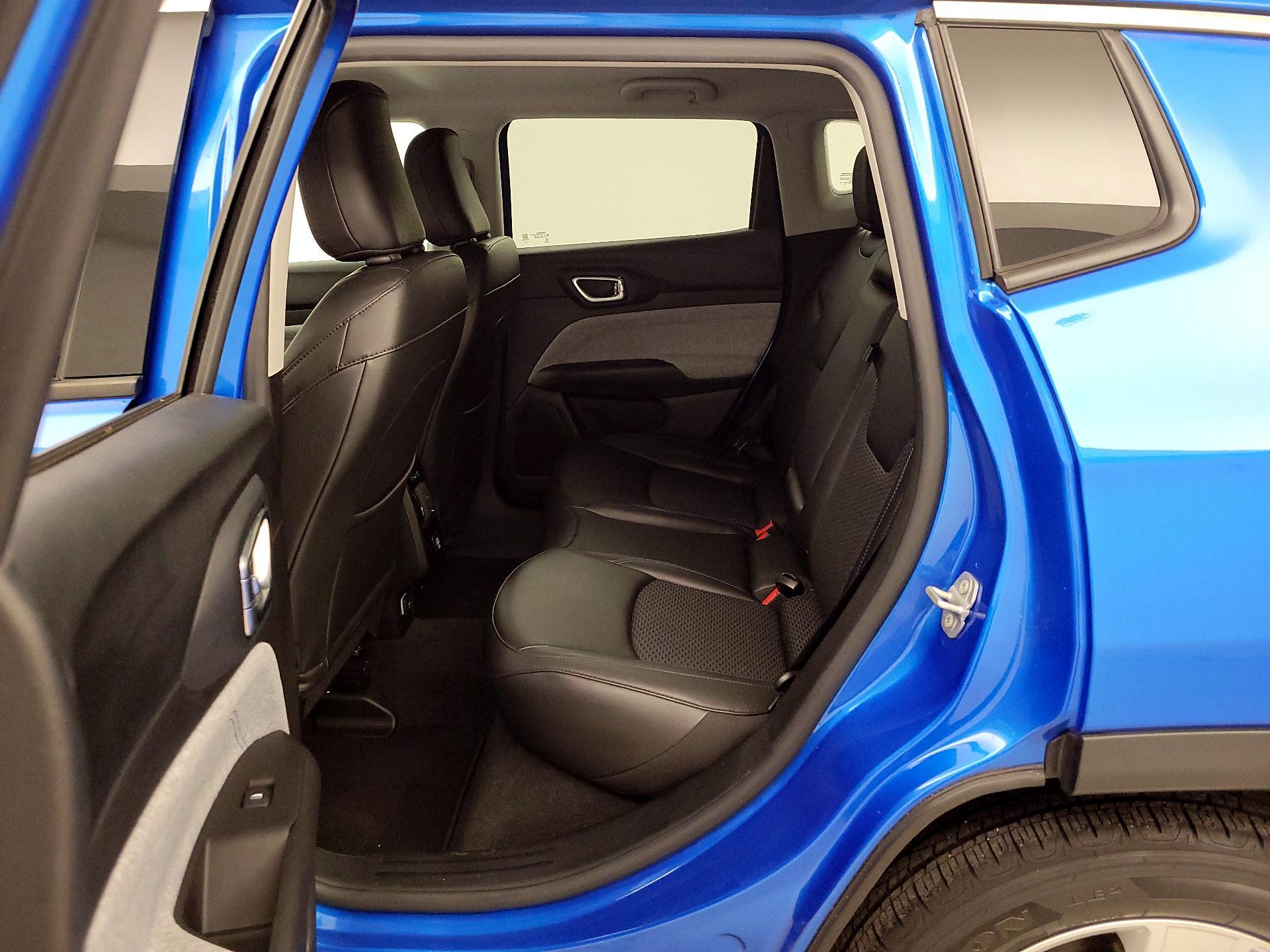 Thumbnail: 2022 Jeep Compass - 19