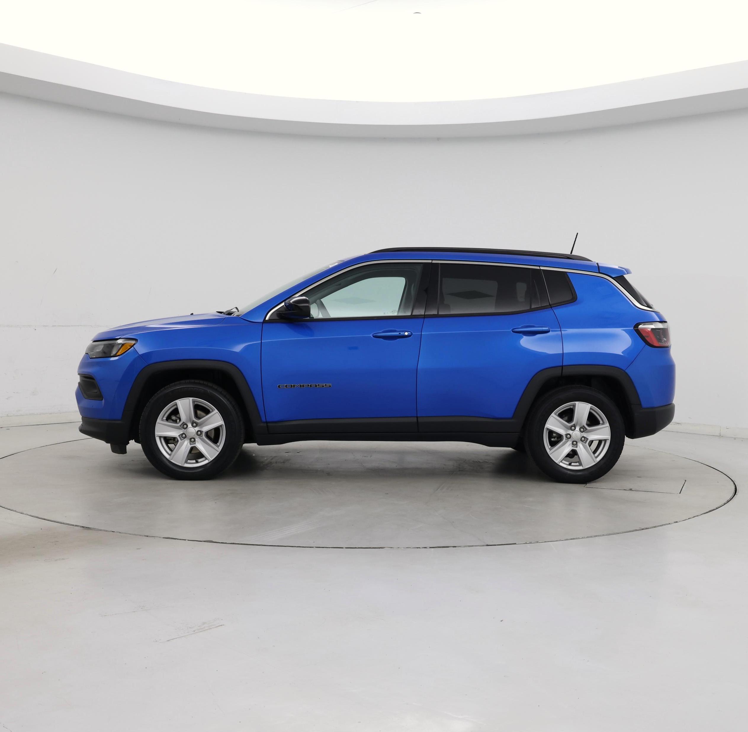 Thumbnail: 2022 Jeep Compass - 3