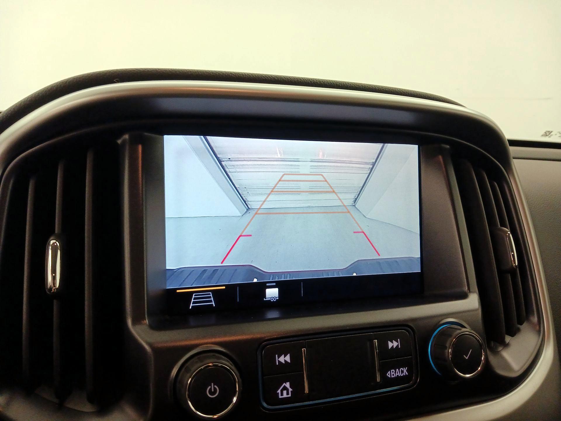 Thumbnail: 2021 Chevrolet Colorado - 15