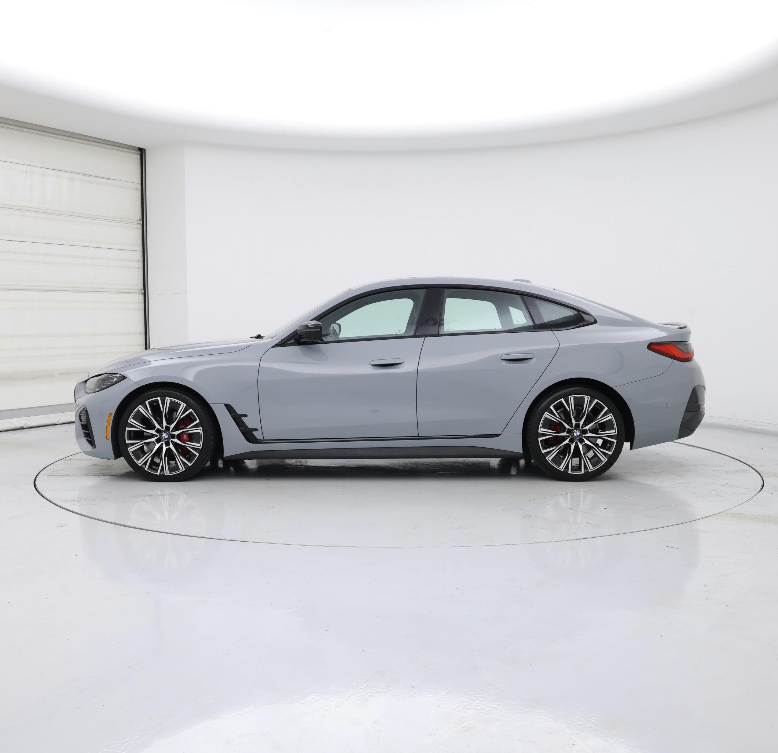 Thumbnail: 2023 BMW 4 Series - 3