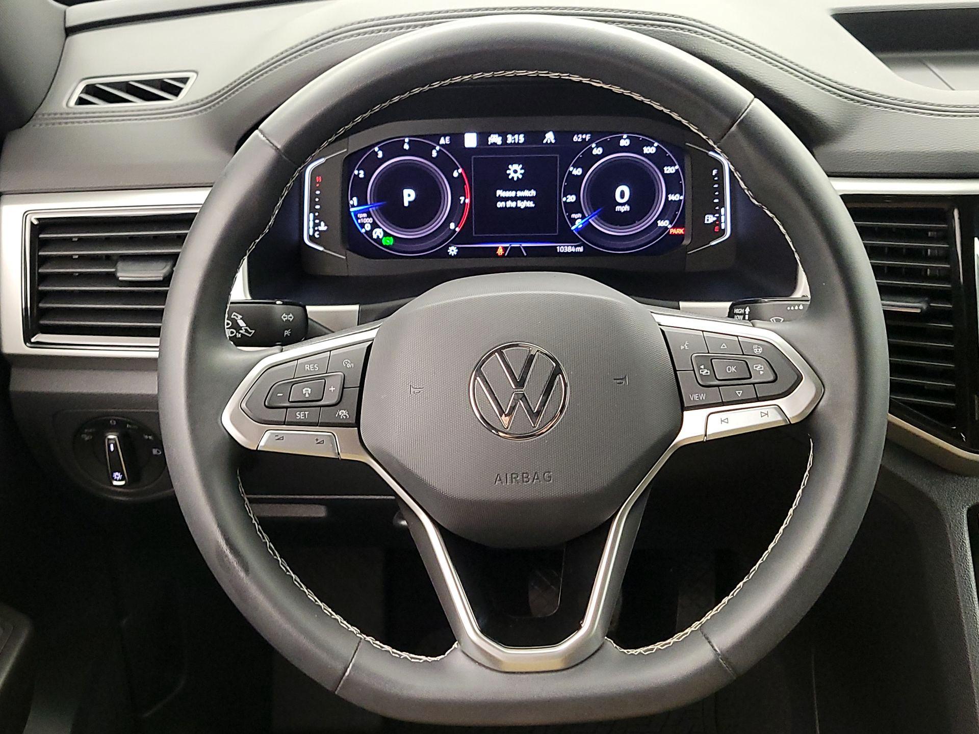 Thumbnail: 2023 Volkswagen Atlas - 10