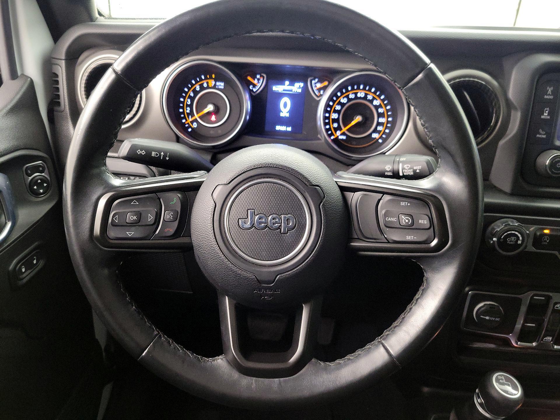 Thumbnail: 2021 Jeep Gladiator - 10