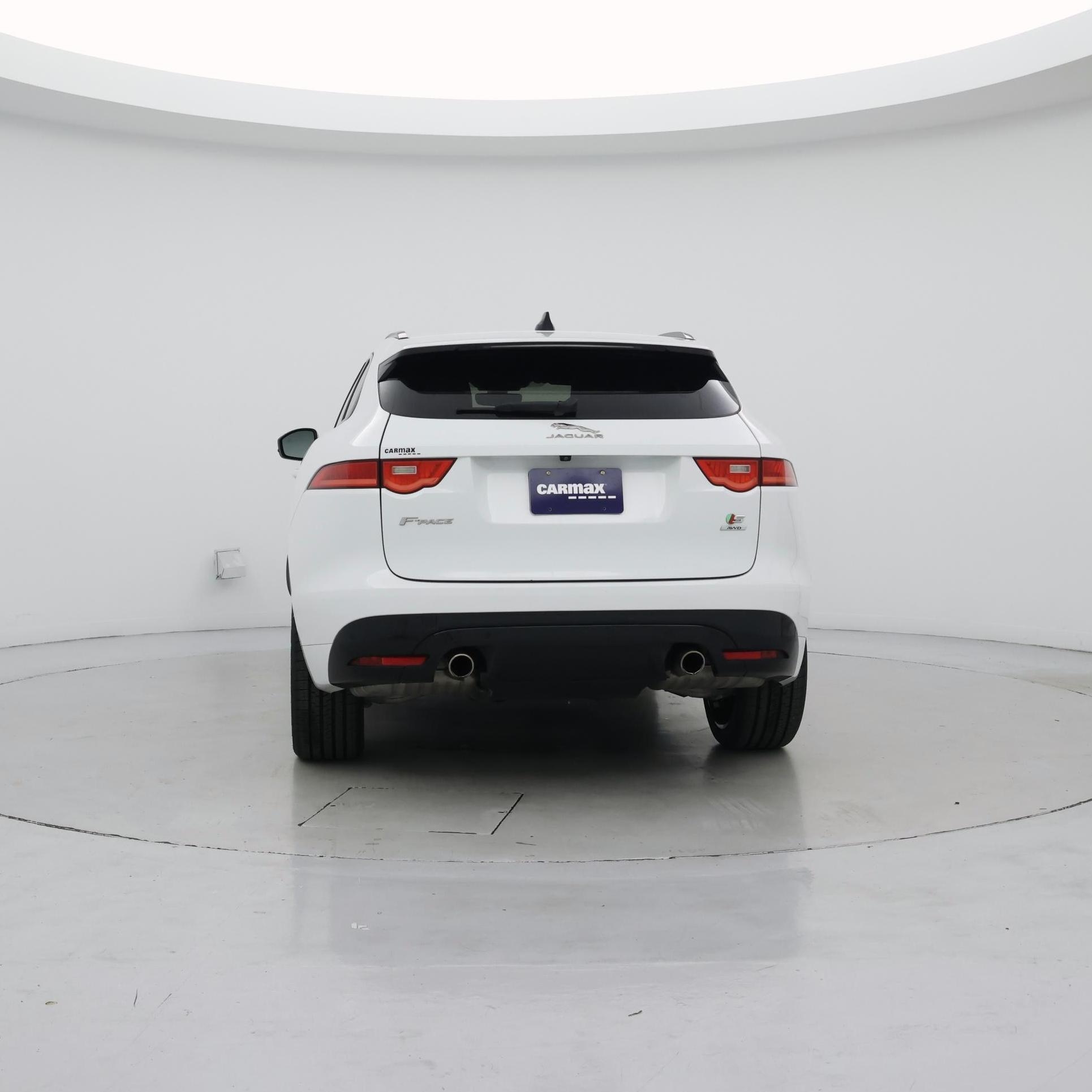 Thumbnail: 2020 Jaguar F-Pace - 6