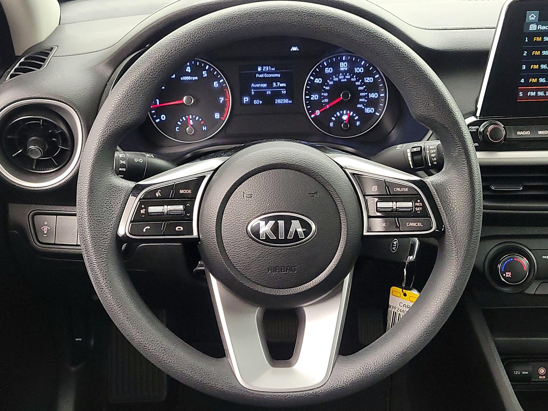 Thumbnail: 2021 Kia Forte - 10