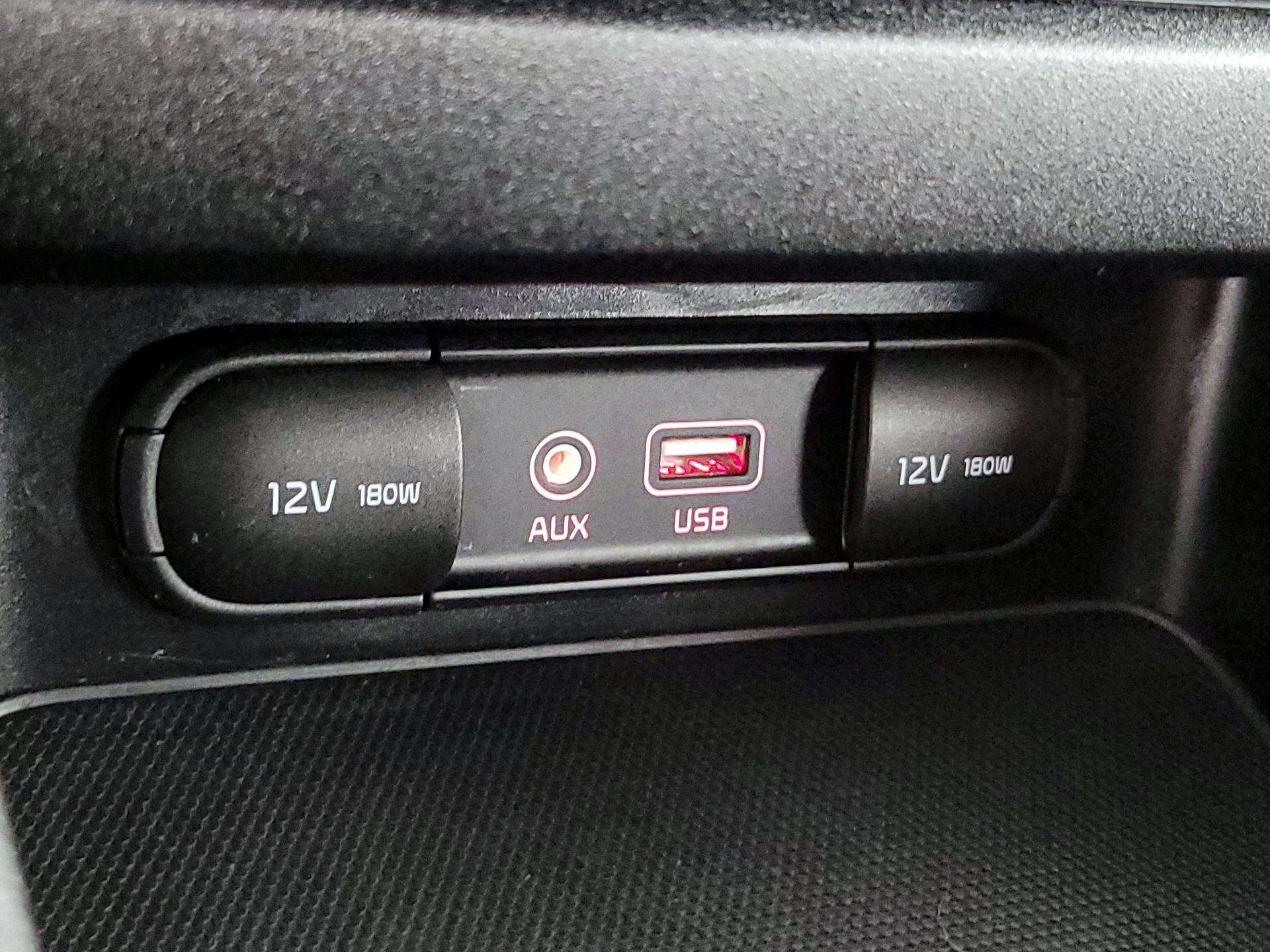 Thumbnail: 2021 Kia Forte - 18